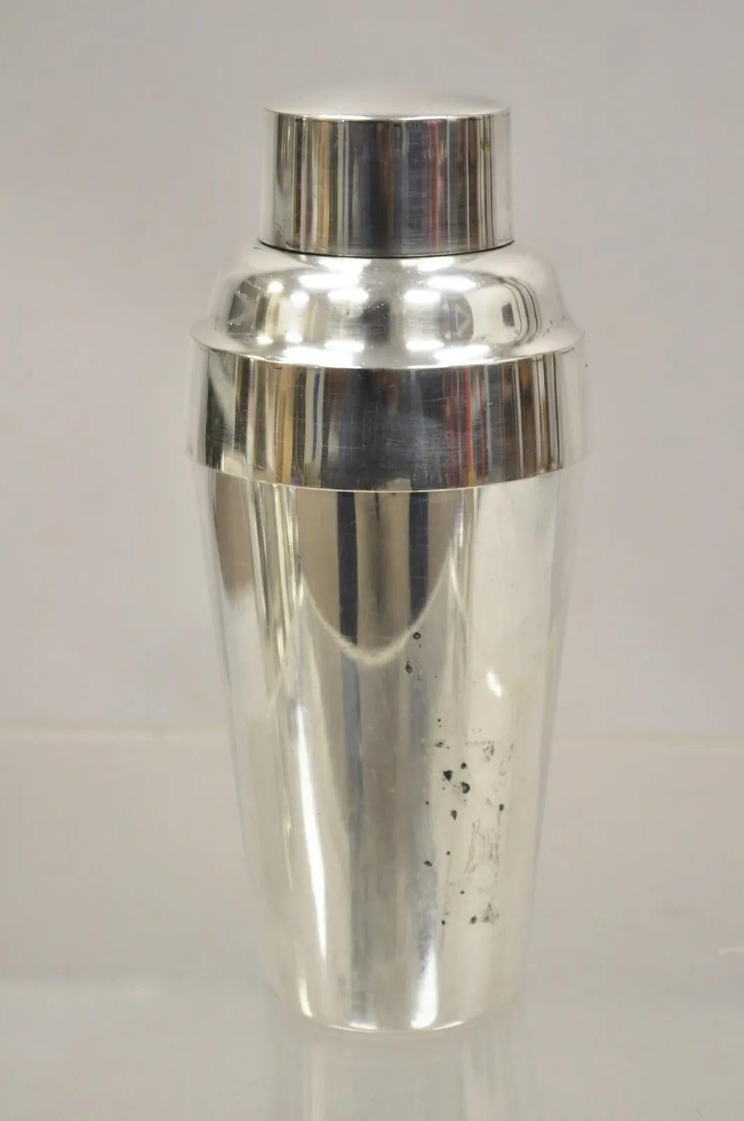 Vintage GM Co. Shaker de cocktail Art déco plaqué argent en vente 2