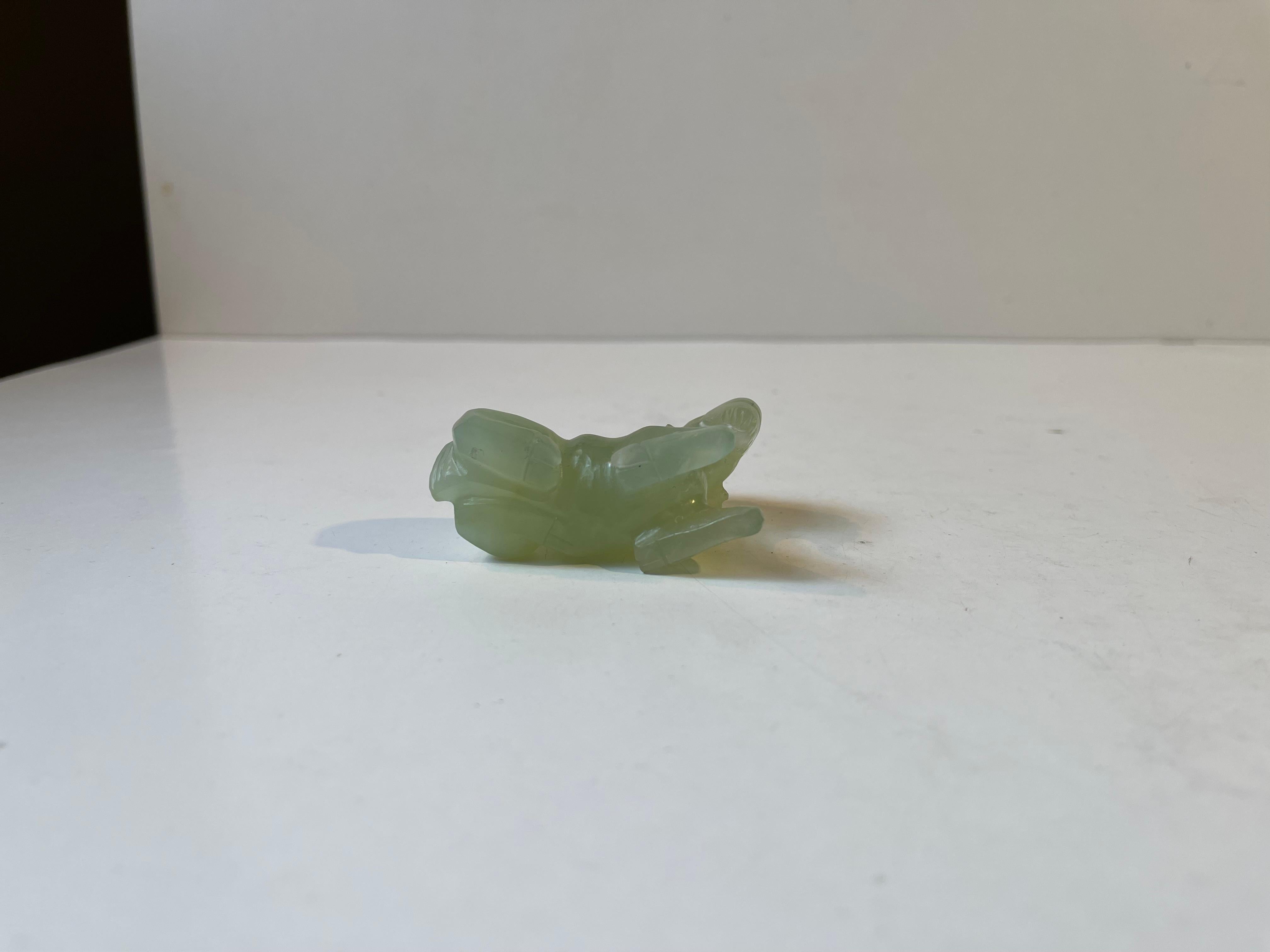 Statuetta di capra vintage in pietra di giada - The Devils Pet in vendita 1