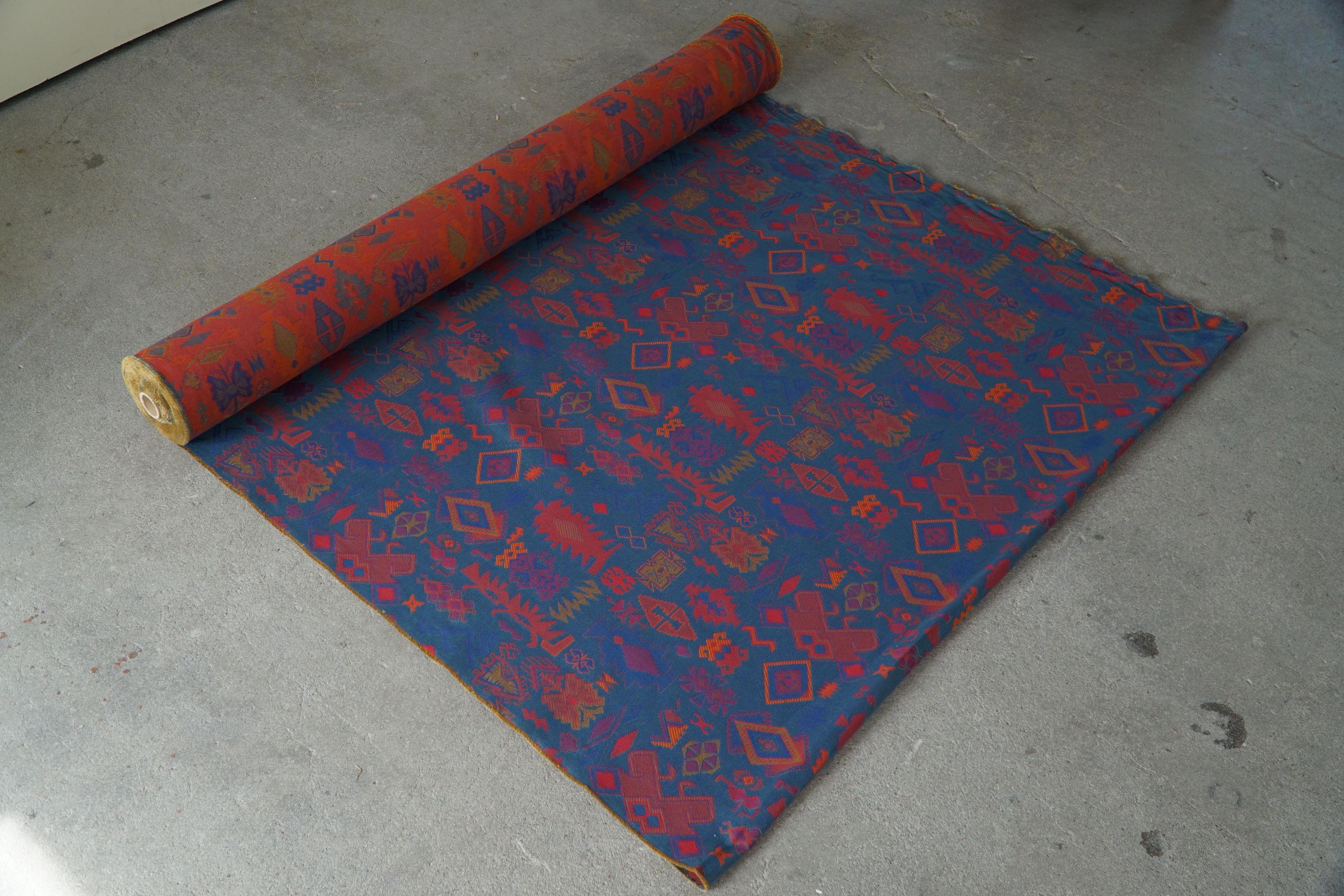 Vintage Gobelin Upholstery Fabric in Various Blue & Red Colors, Late 20th C For Sale 6