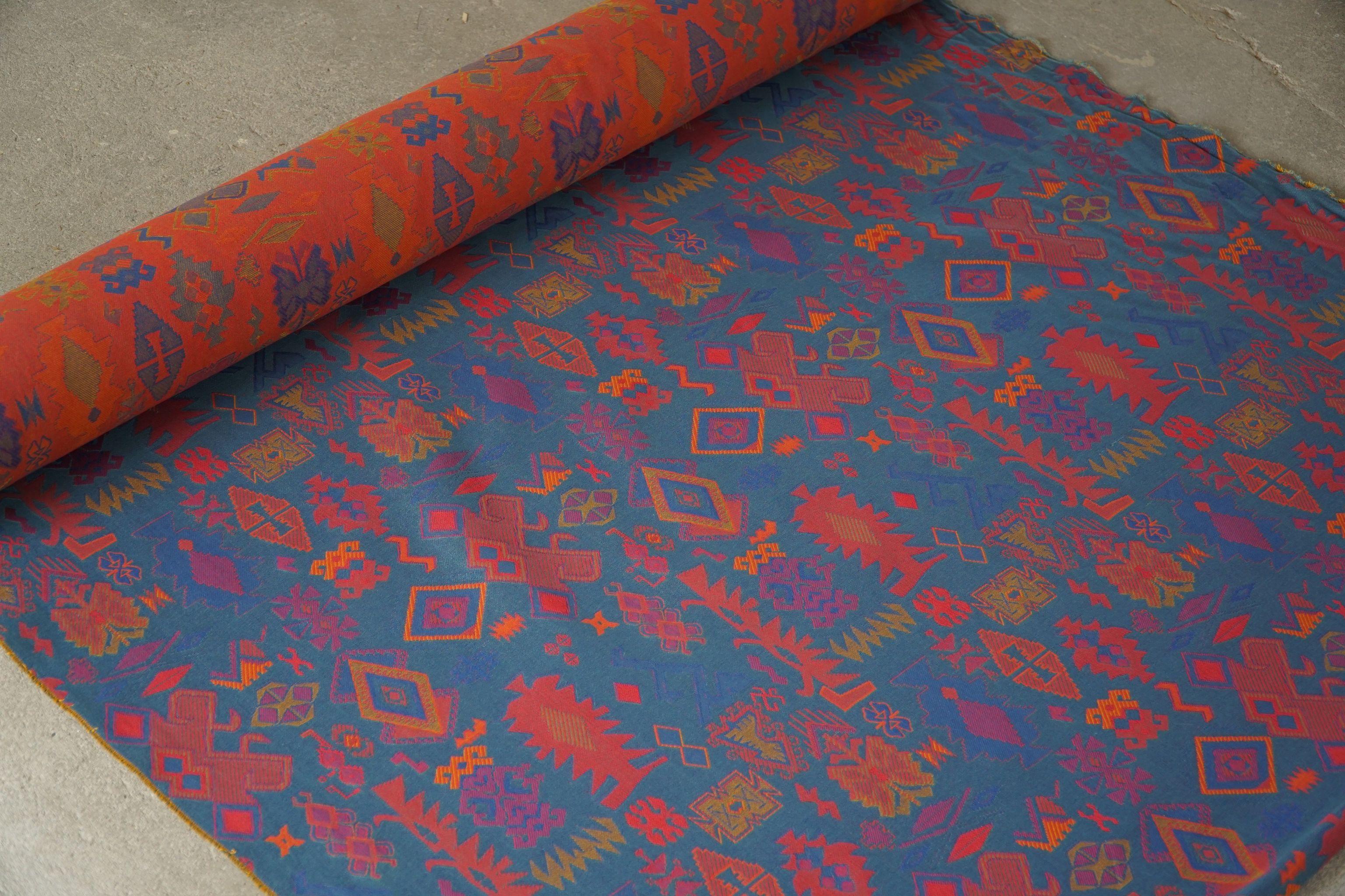 Vintage Gobelin Upholstery Fabric in Various Blue & Red Colors, Late 20th C In Excellent Condition For Sale In Odense, DK