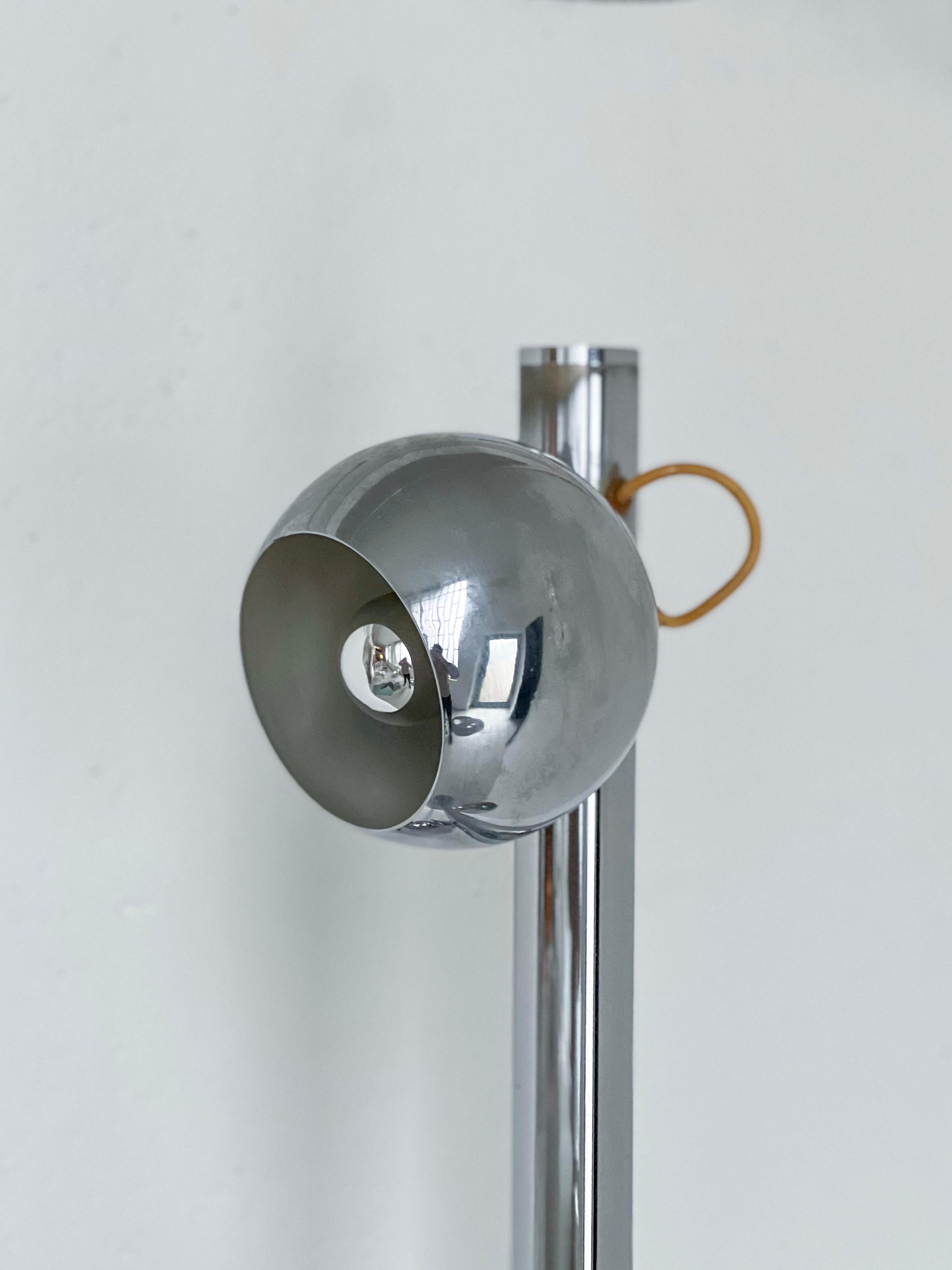 Acier Lampadaire vintage Goffredo Reggiani en métal chromé, ère spatiale italienne, années 1960 en vente
