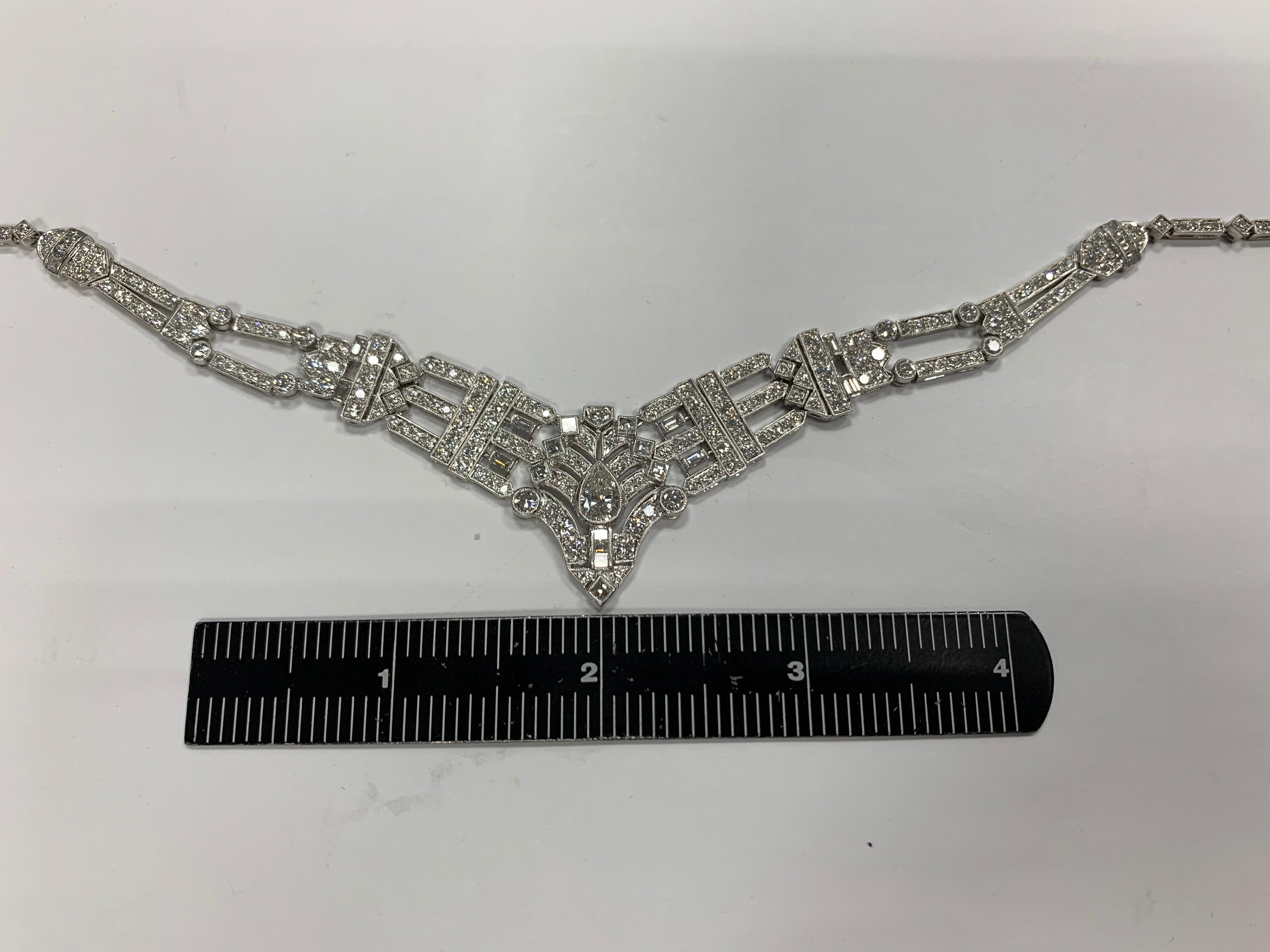 Retro Gold 8 Carat GIA Certified Natural Rbc & Pear Diamond Necklace circa 1970 In Good Condition For Sale In Los Angeles, CA