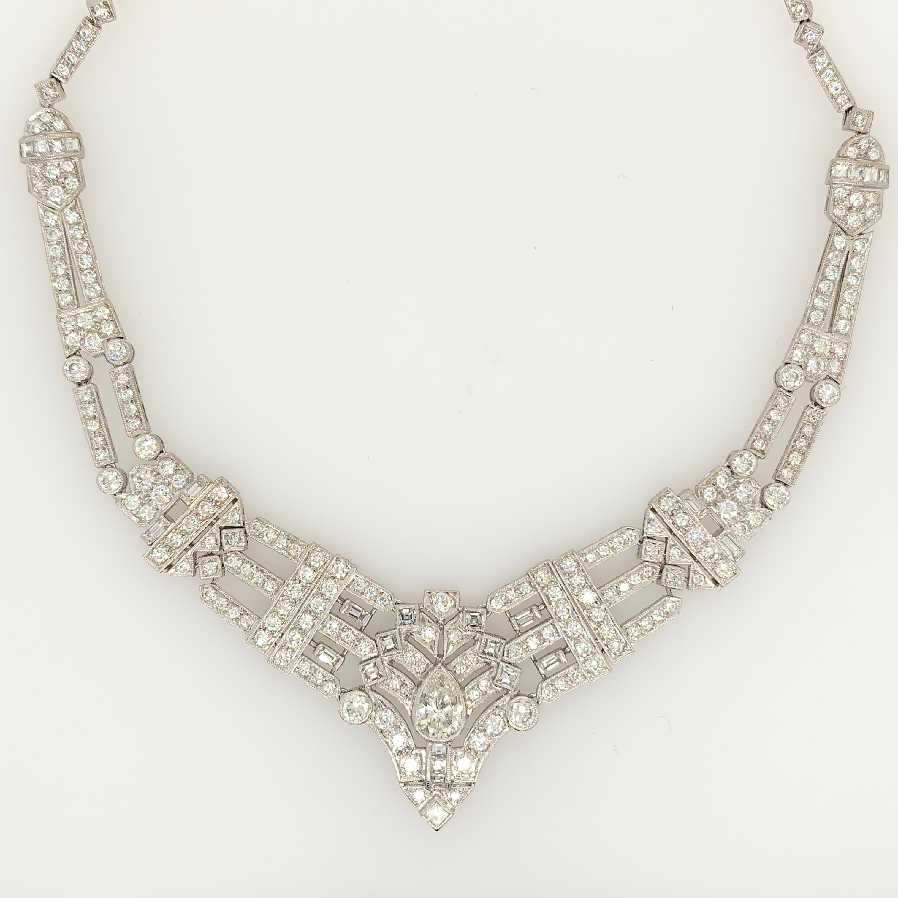 Retro Gold 8 Carat GIA Certified Natural Rbc & Pear Diamond Necklace circa 1970 For Sale 1