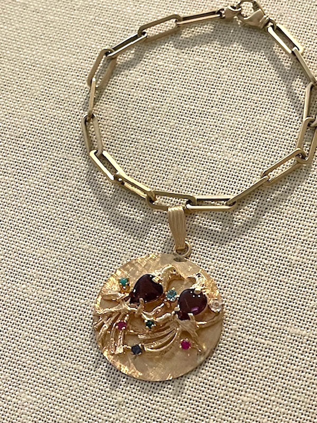 Women's or Men's Vintage Gold Amethyst and Semi-Precious Stone Large Lovebirds Disc Charm