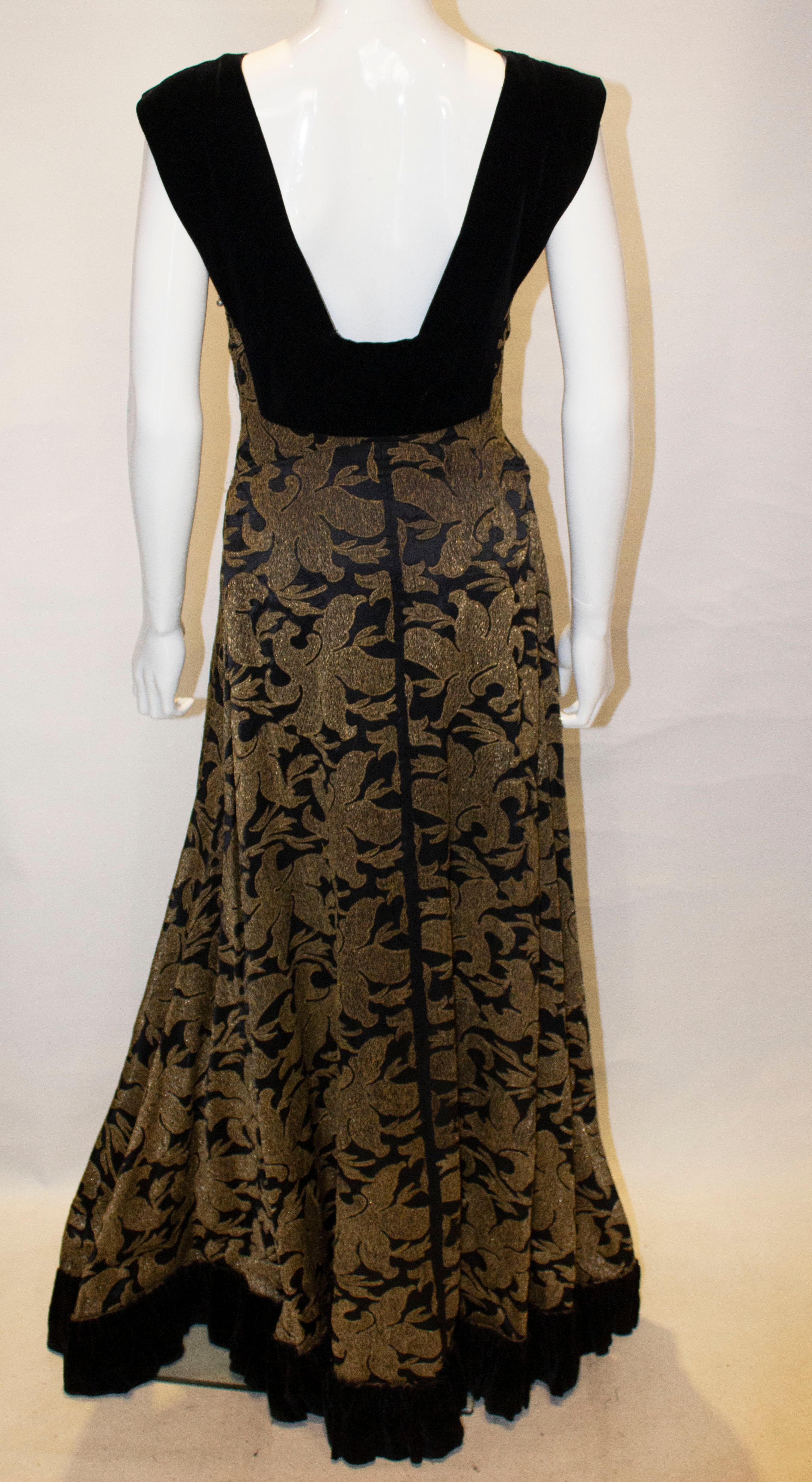 Vintage Gold and Black Evening Gown In Good Condition For Sale In London, GB