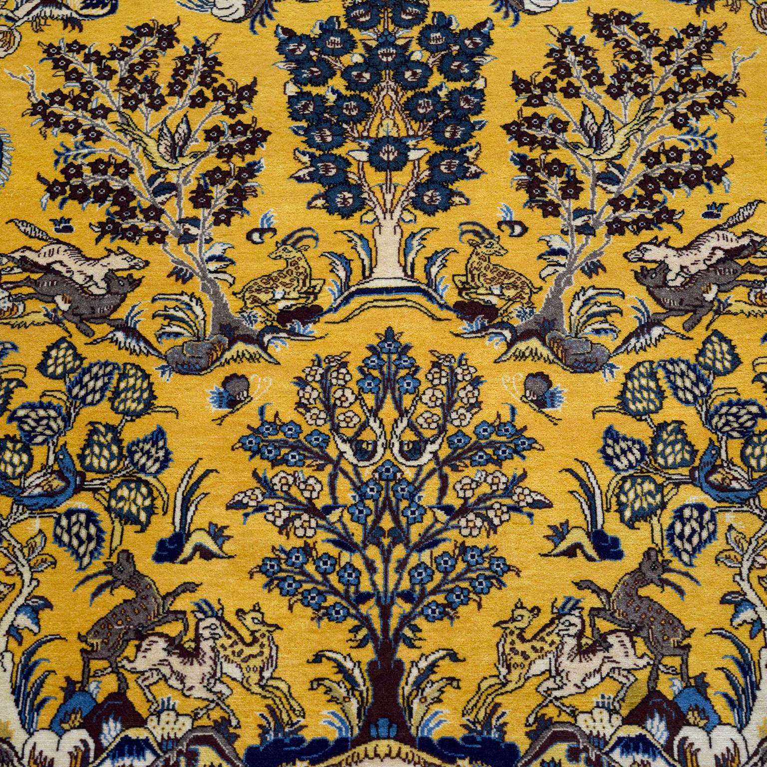 Tapis persan en laine Gold and Blue Ghom Tree of Life, 8' x 10', semi-antique des années 1940 en vente 4