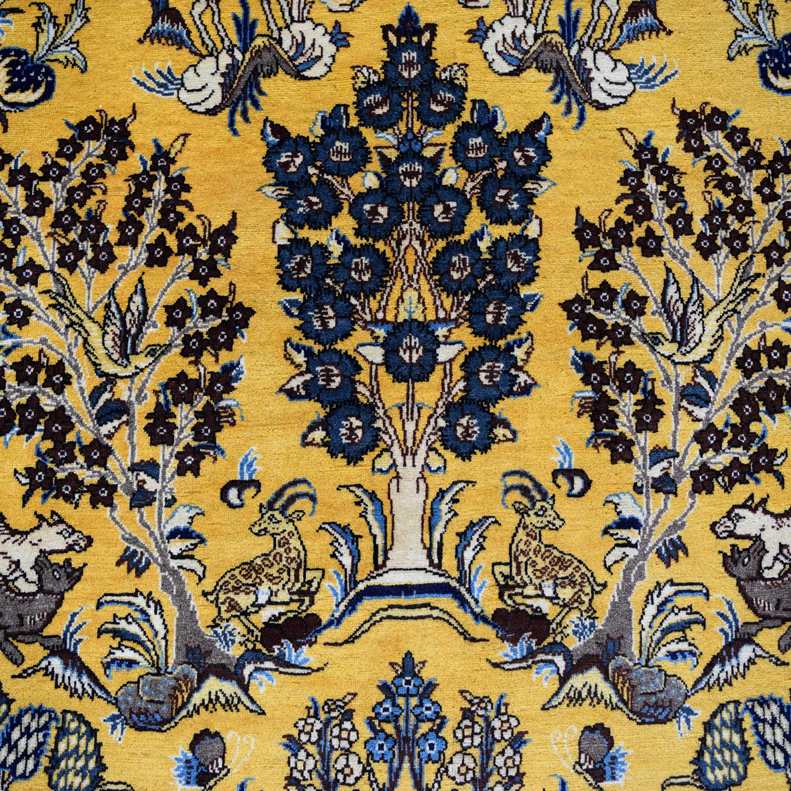 Tapis persan en laine Gold and Blue Ghom Tree of Life, 8' x 10', semi-antique des années 1940 en vente 6