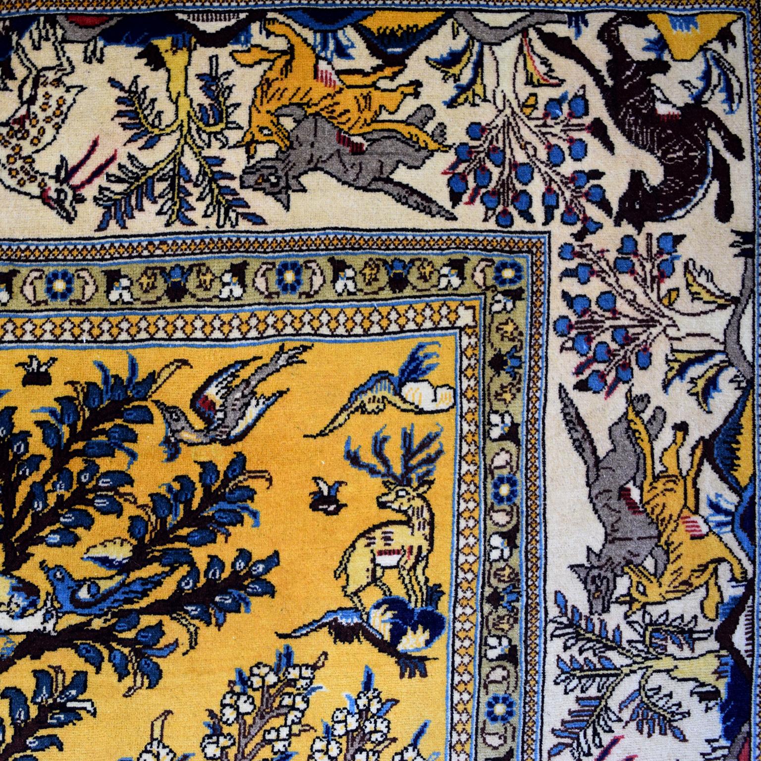 Tapis persan en laine Gold and Blue Ghom Tree of Life, 8' x 10', semi-antique des années 1940 en vente 3