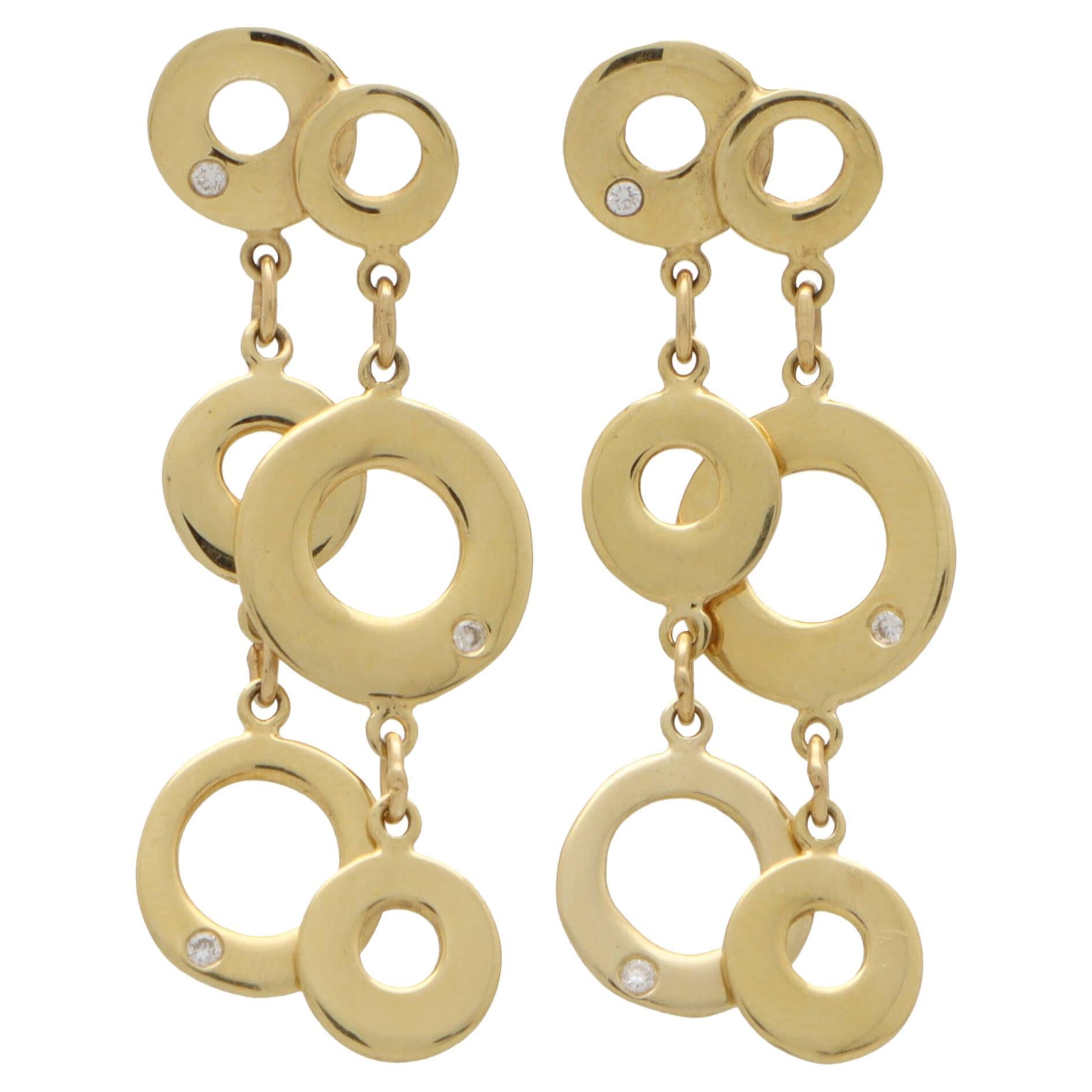 Gold and Diamonds Vintage Clip Earrings For Sale at 1stDibs