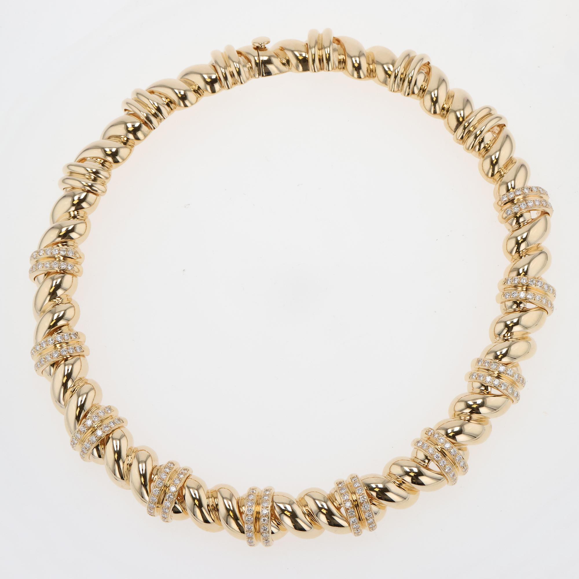 Retro Vintage Gold and Diamond Collar Necklace For Sale