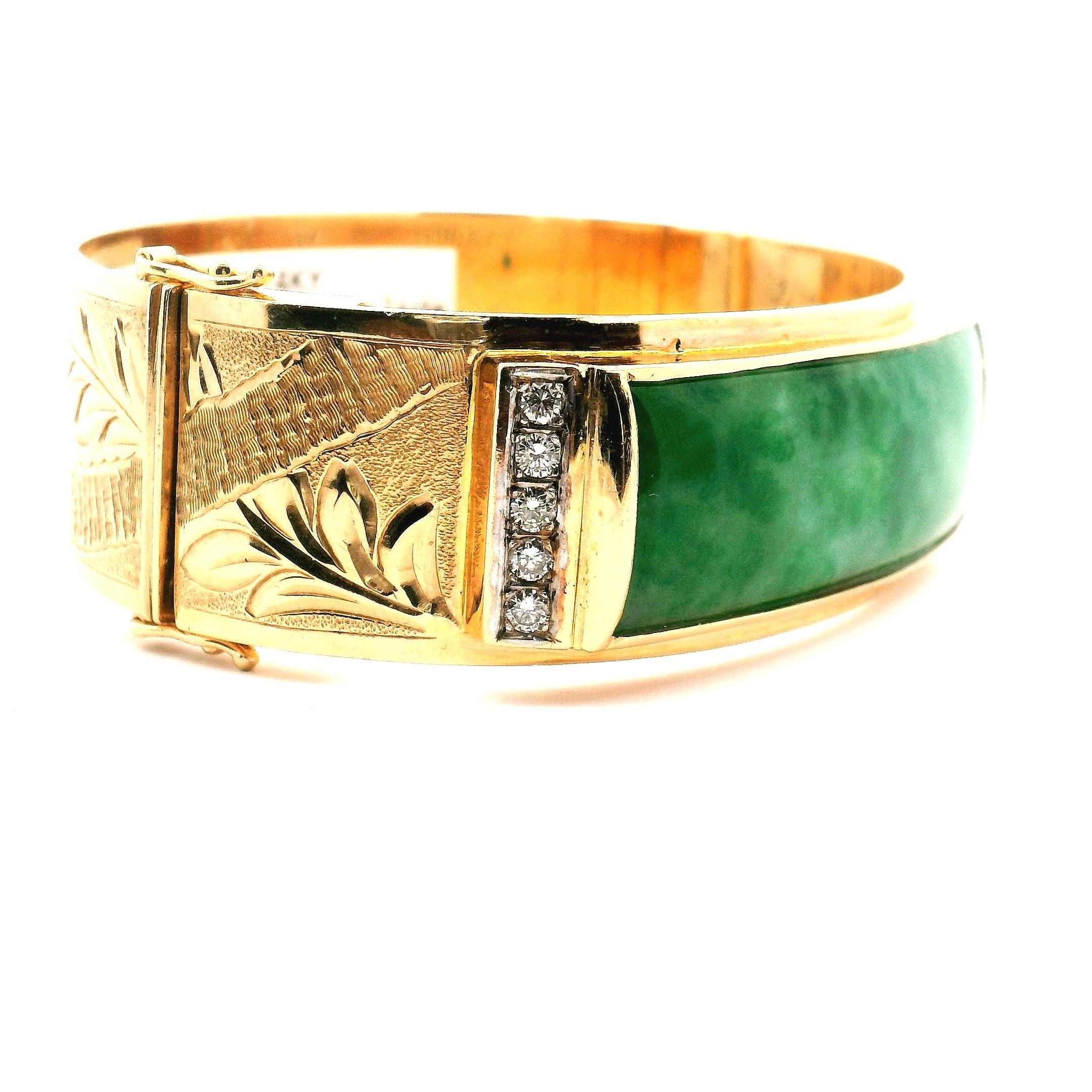 Vintage Gold und Jade Armreif Armband im Angebot 9