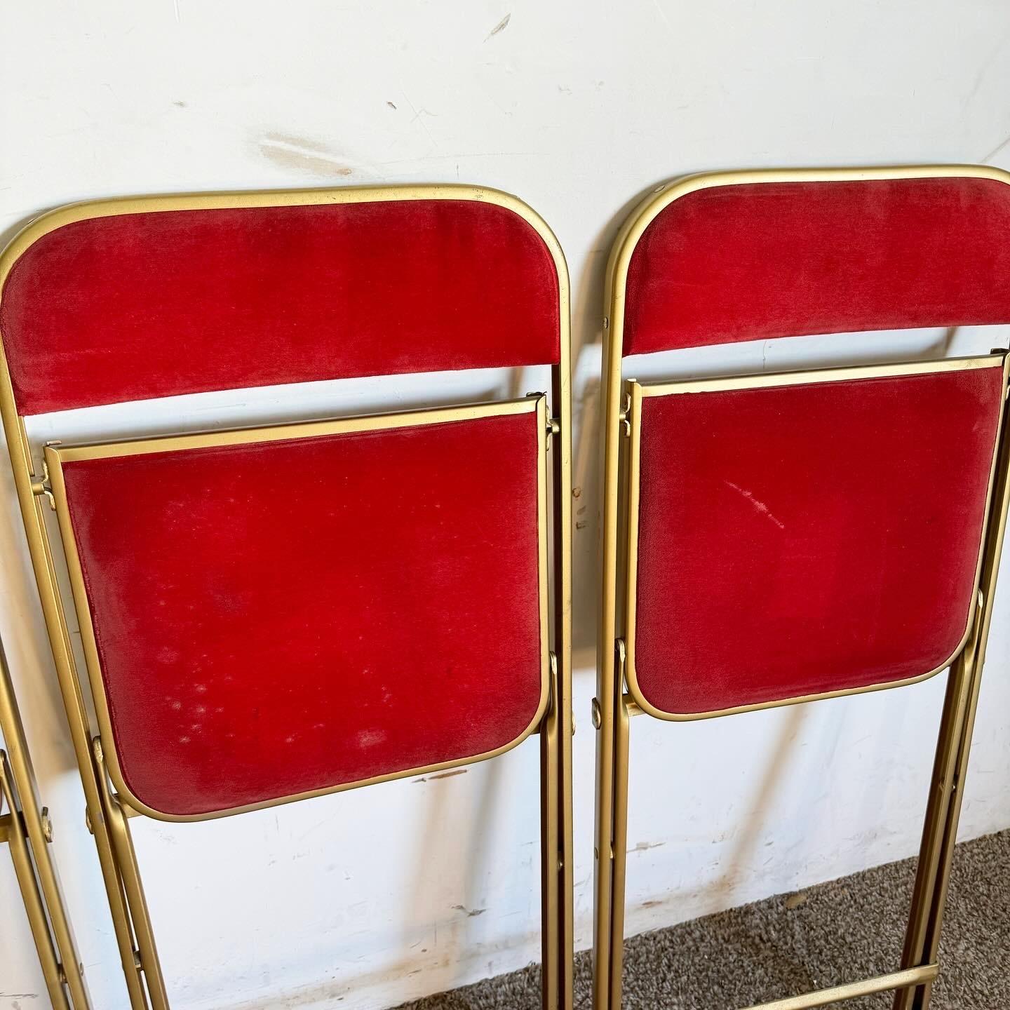 Fin du 20e siècle Chaises pliantes vintage dorées et rouges de A. Fritz and Co - Lot de 4 en vente
