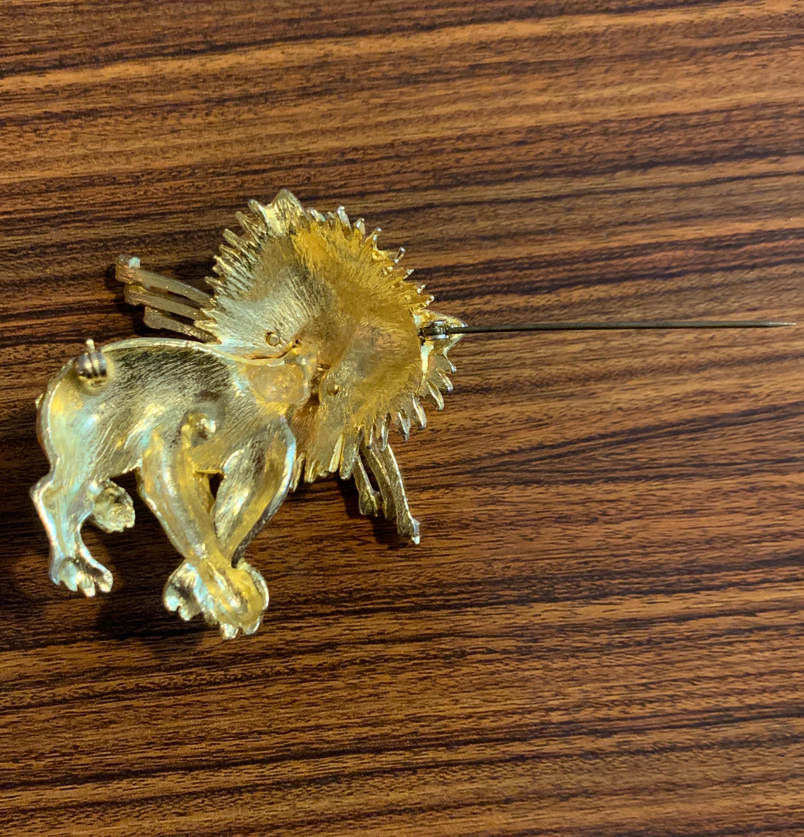 Vintage Gold and Rhinestone Lion Pin Brooch 1