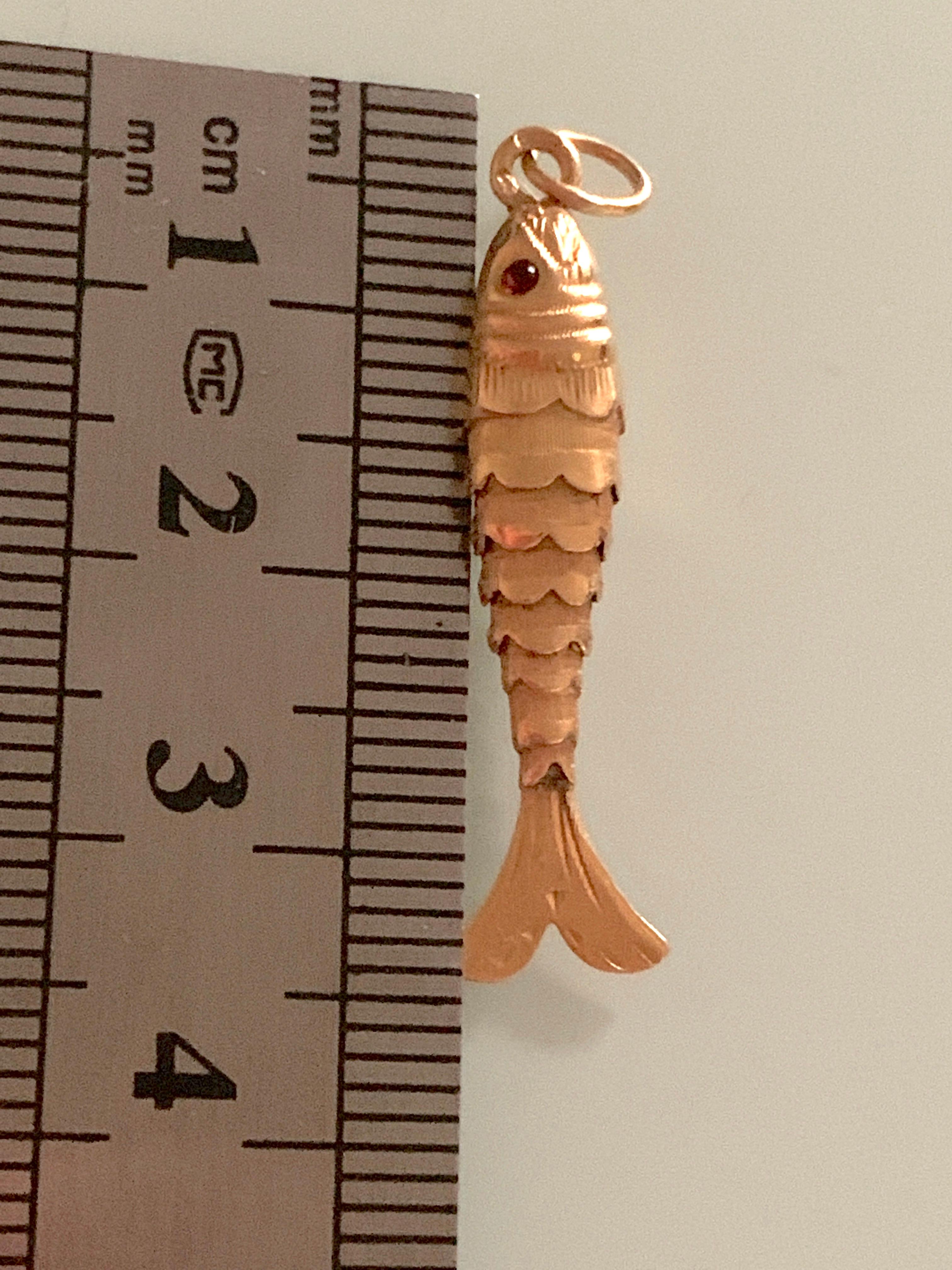 Vintage Gold Articulated Fish Pendant 1