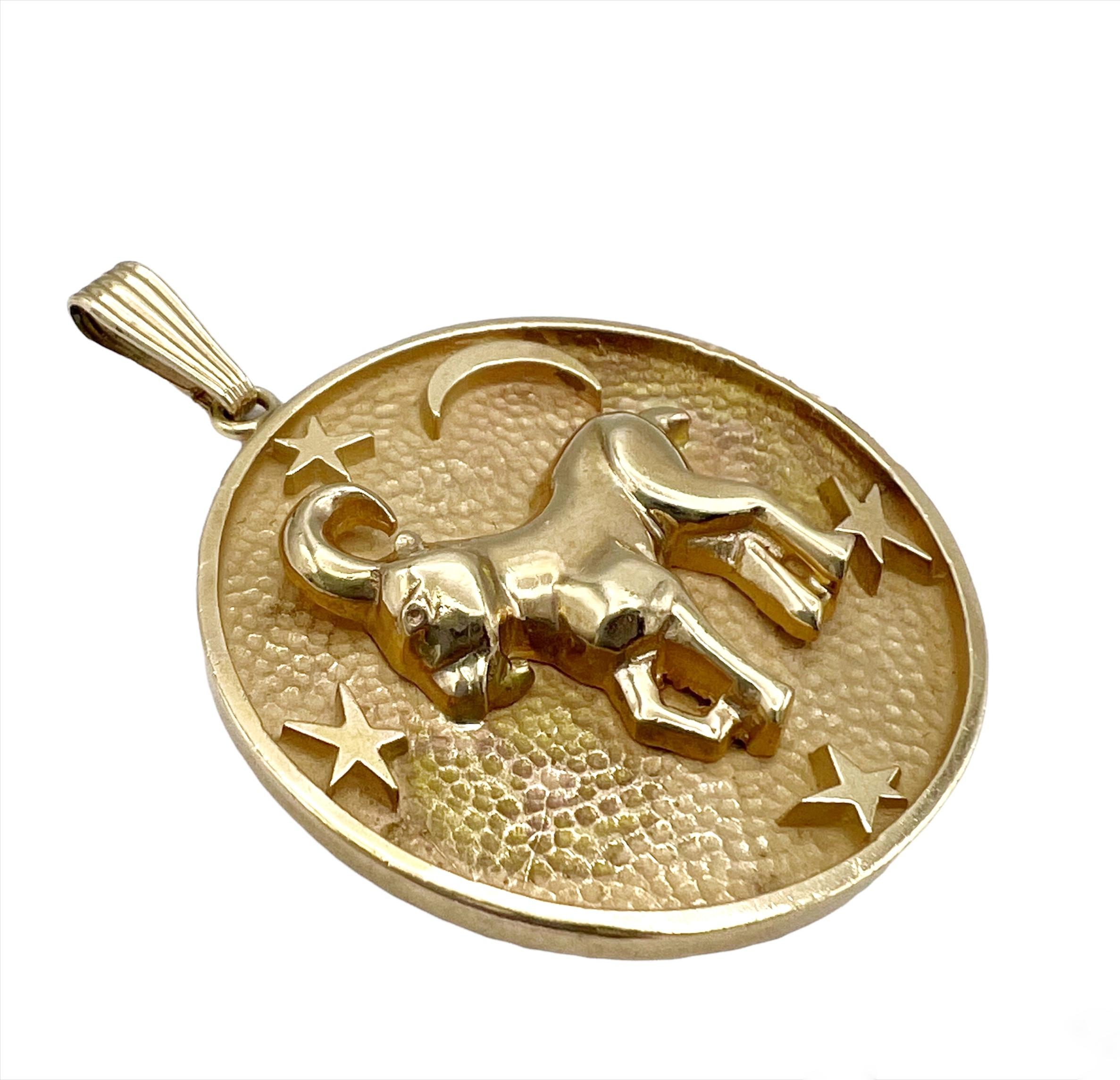 Vintage Gold Astrological Pendant, Capricorn, 14k 2