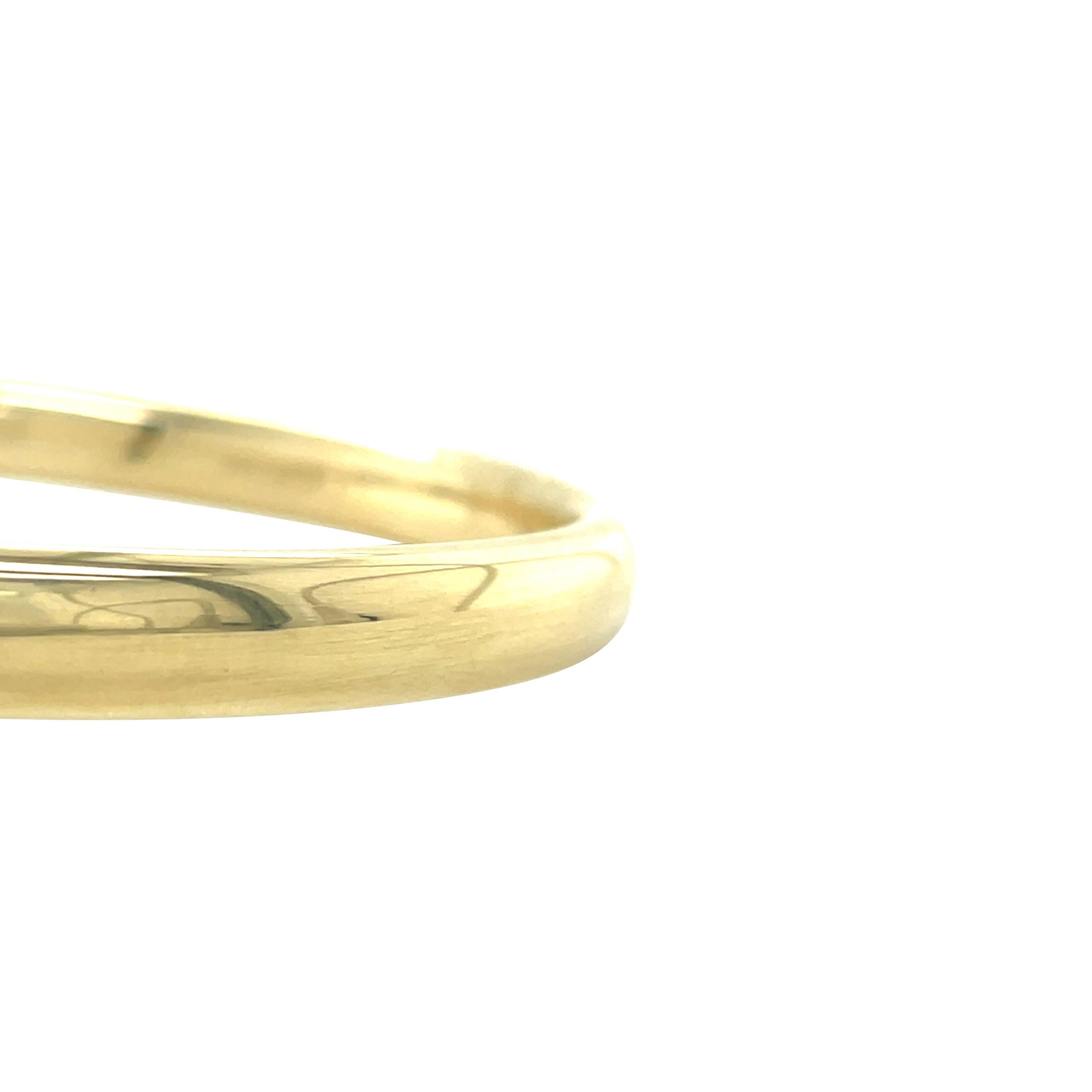 Vintage Gold Bangle, Stacking Bracelet 14 Karat Yellow Gold In Excellent Condition For Sale In AMSTERDAM, NL