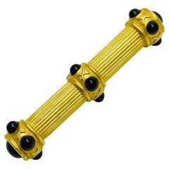 Vintage gold black cabs etruscan massive designer brooch