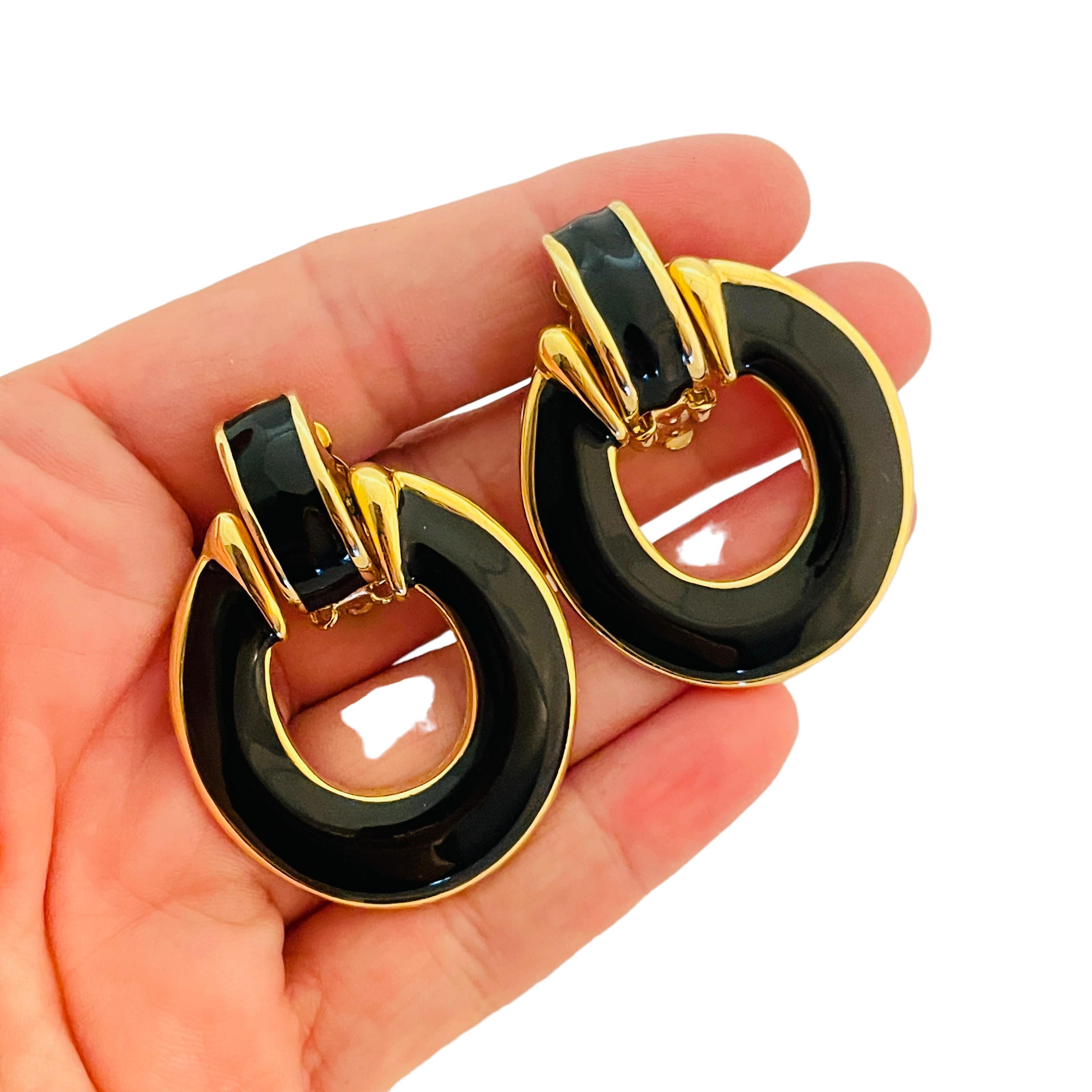 Women's or Men's Vintage gold black enamel door knocker designer runway clip on earrings For Sale