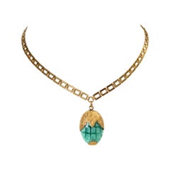 Vintage Gold Book Chain with Dangling Enamel Piece, circa 1940s