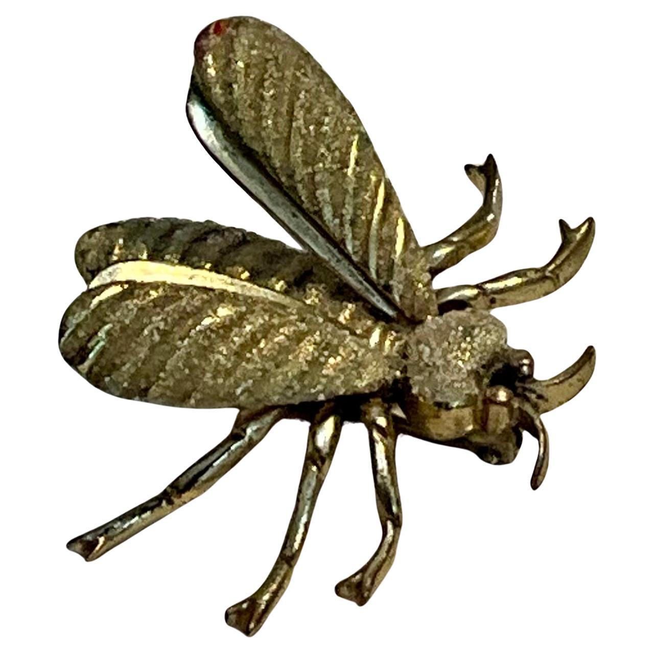 Vintage Gold Bumblebee Brooch For Sale