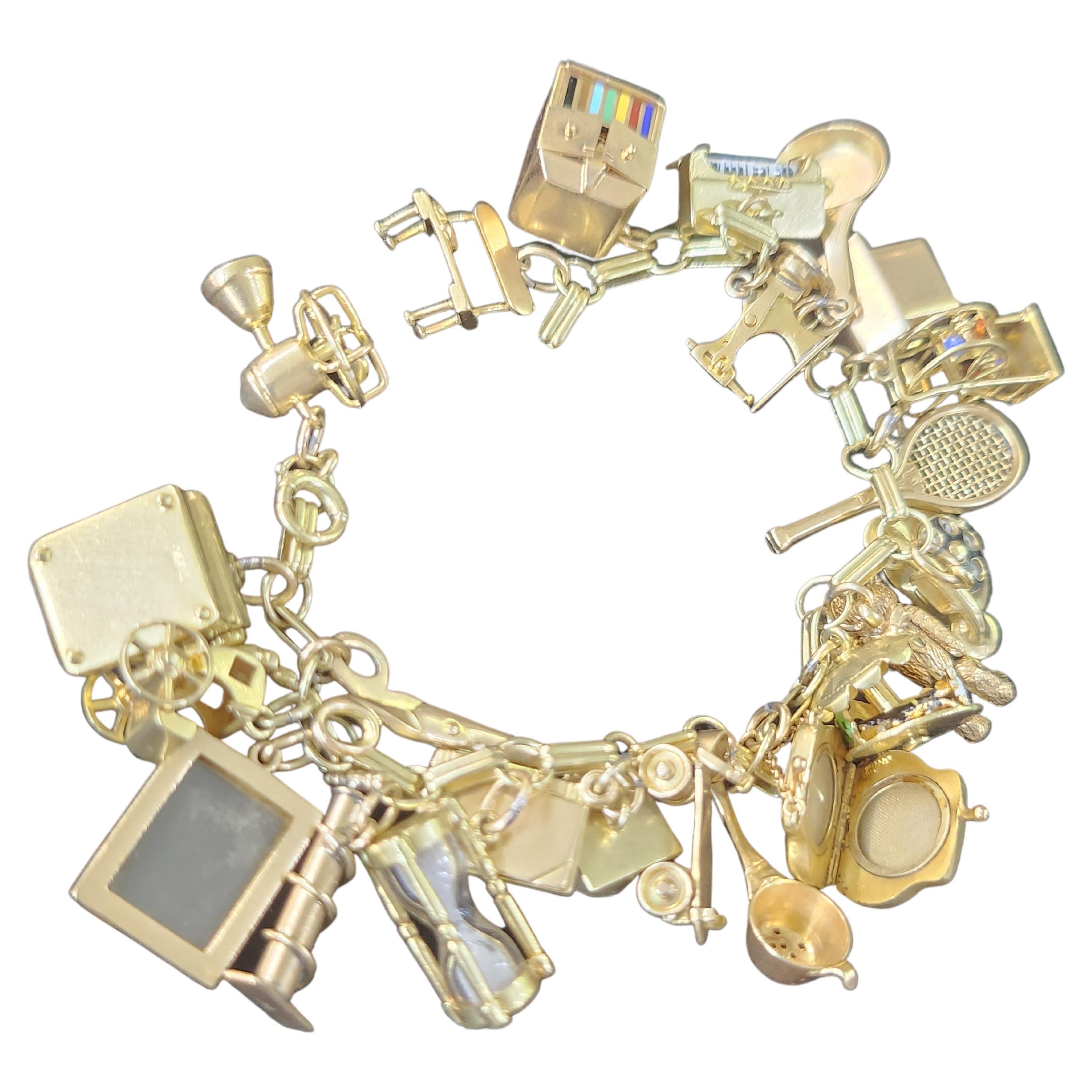 Vintage Gold Charm Bracelet For Sale 3