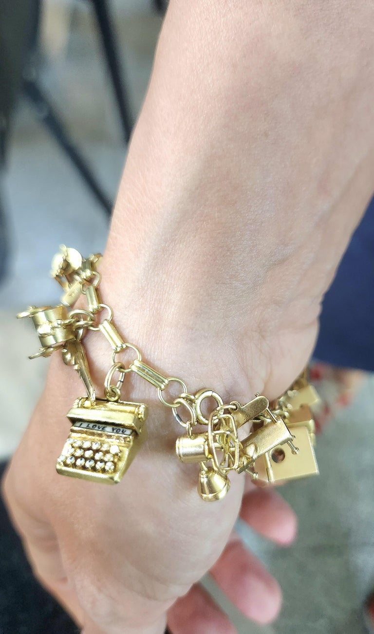 Solid Gold Charm Bracelet, Vintage Charm Bracelet, 20 Unique 14k and 10k  Gold Charms, 20 Grams, Classic Charm Bracelet Design, Gift for Her 