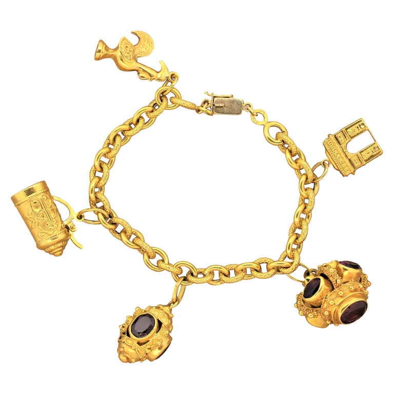 Vintage Gold Charm Bracelet For Sale at 1stdibs