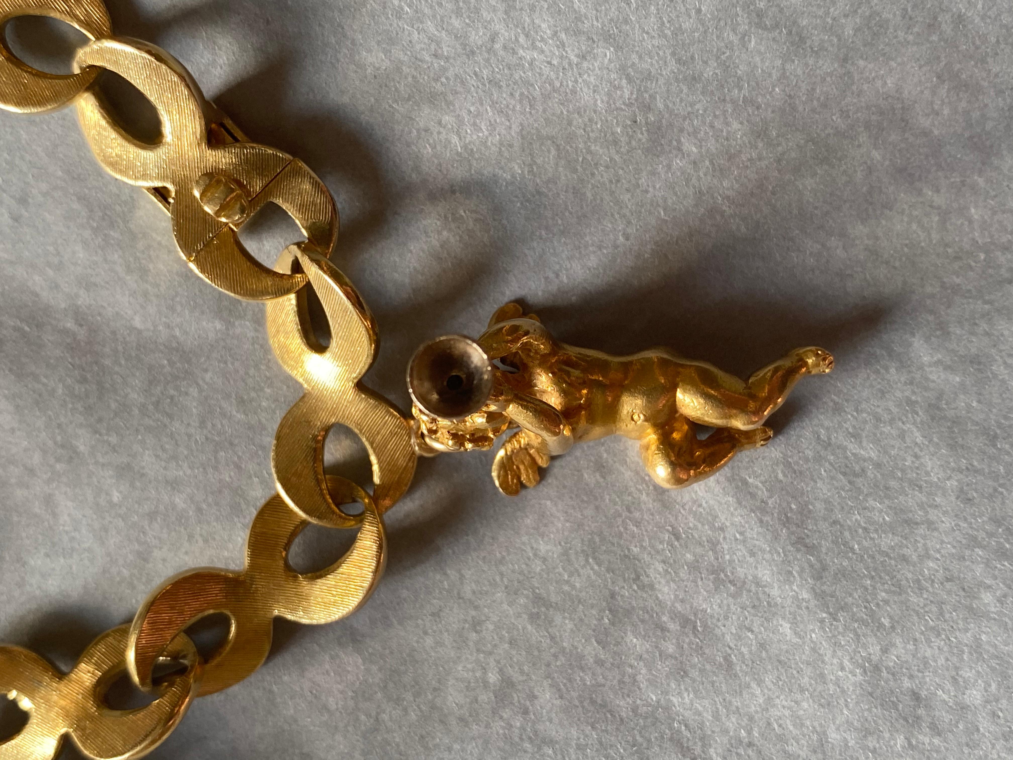Vintage Gold Charms Bracelet  For Sale 1