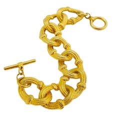 Vintage gold chunky link chain textured toggle bracelet