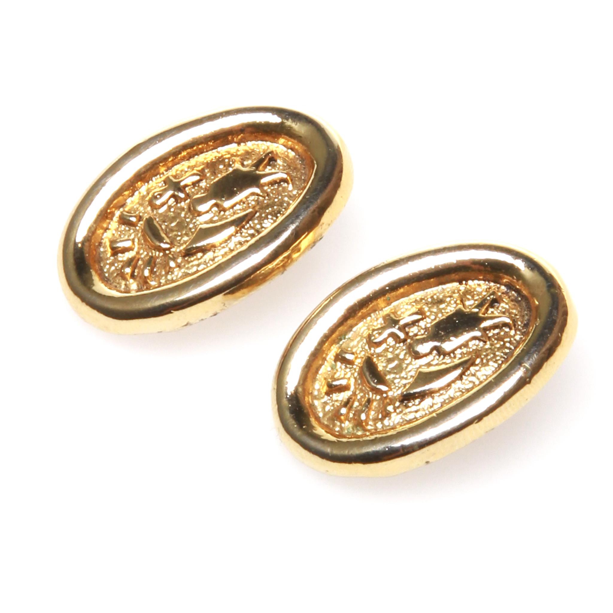 Vintage gold clip on earrings In Good Condition For Sale In Melbourne, Victoria