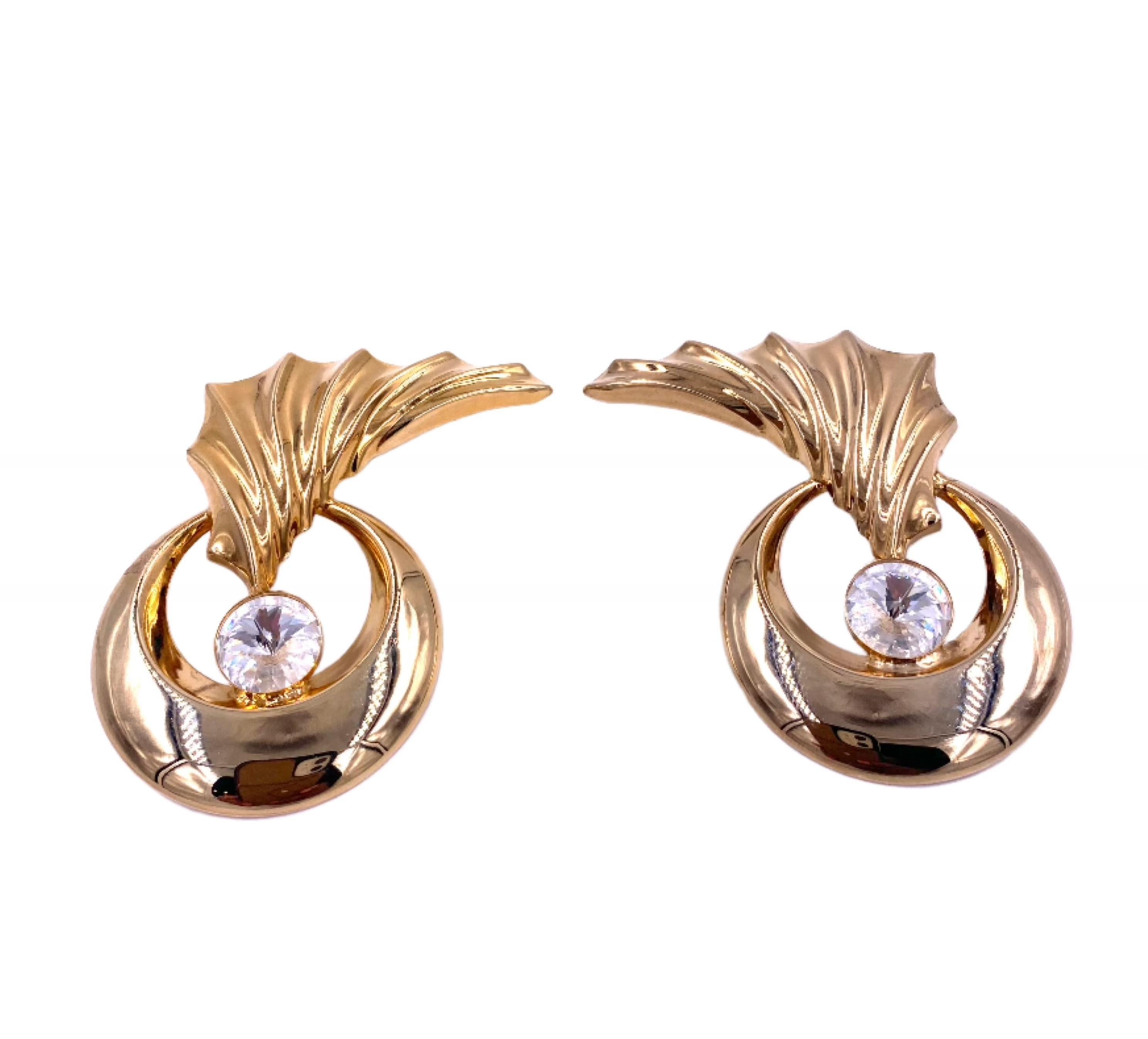 Vintage Gold Crystal Wing Climber Earrings In Good Condition For Sale In Los Angeles, CA