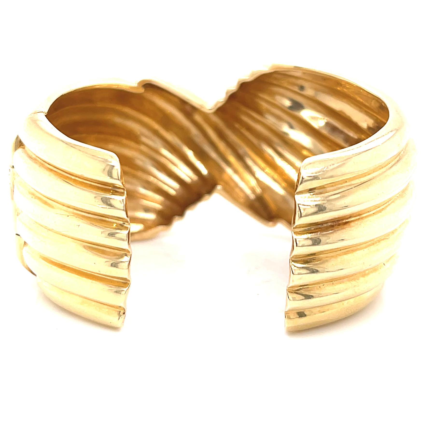 Women's or Men's Vintage Gold Cuff Bracelet