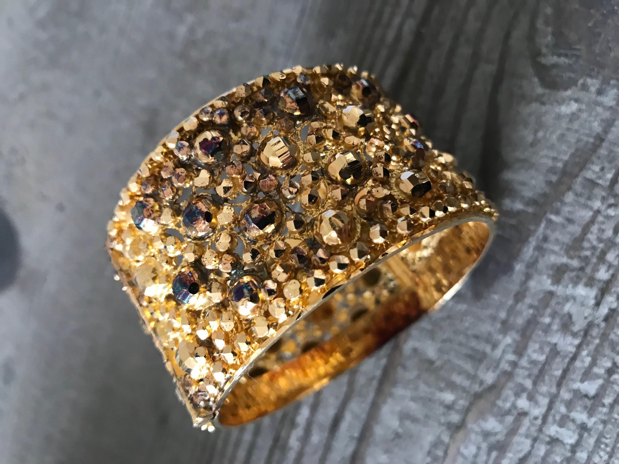 Vintage Gold Cuff from 1945 Gulf of Aden 5