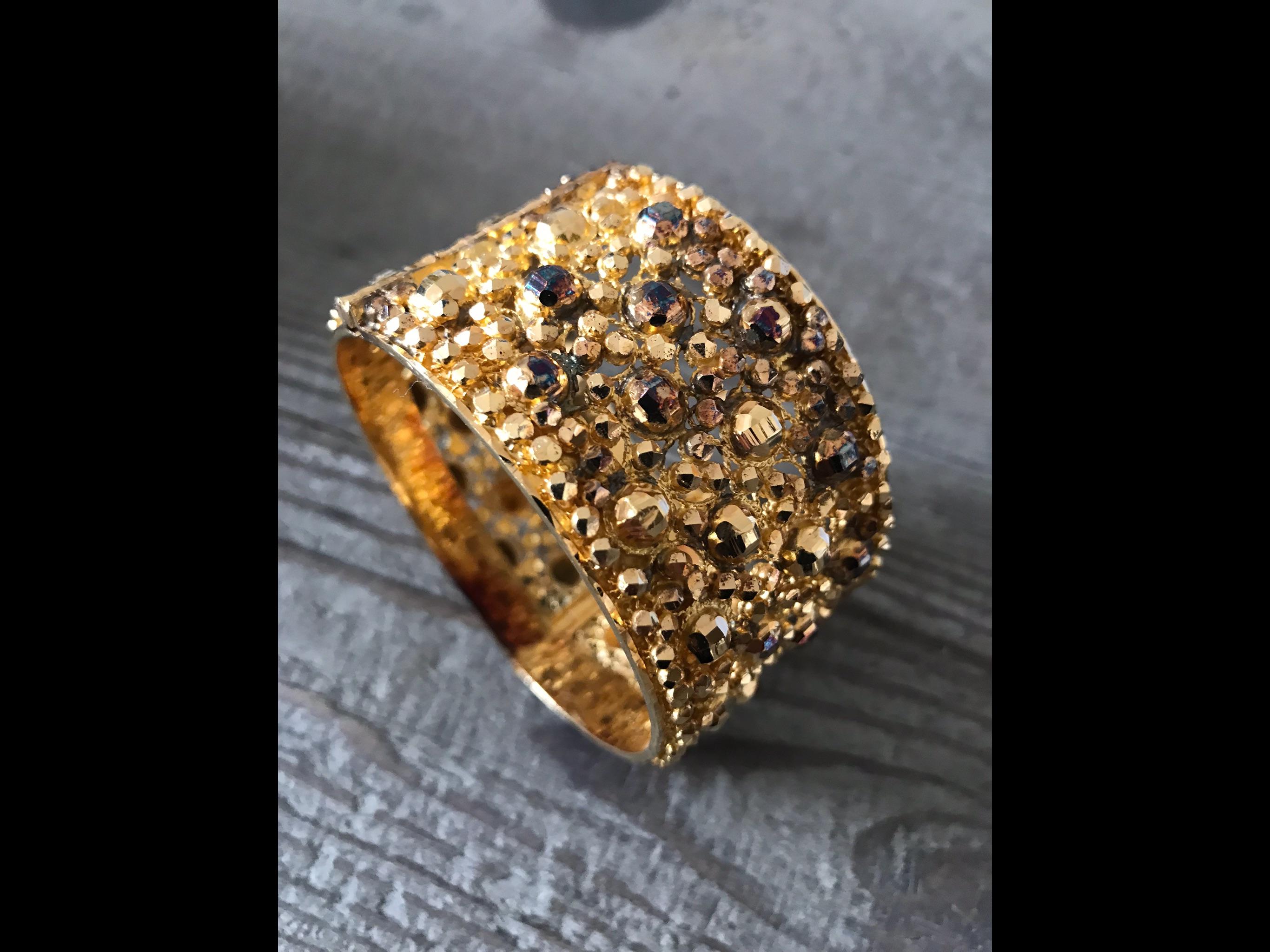 Vintage Gold Cuff from 1945 Gulf of Aden 3