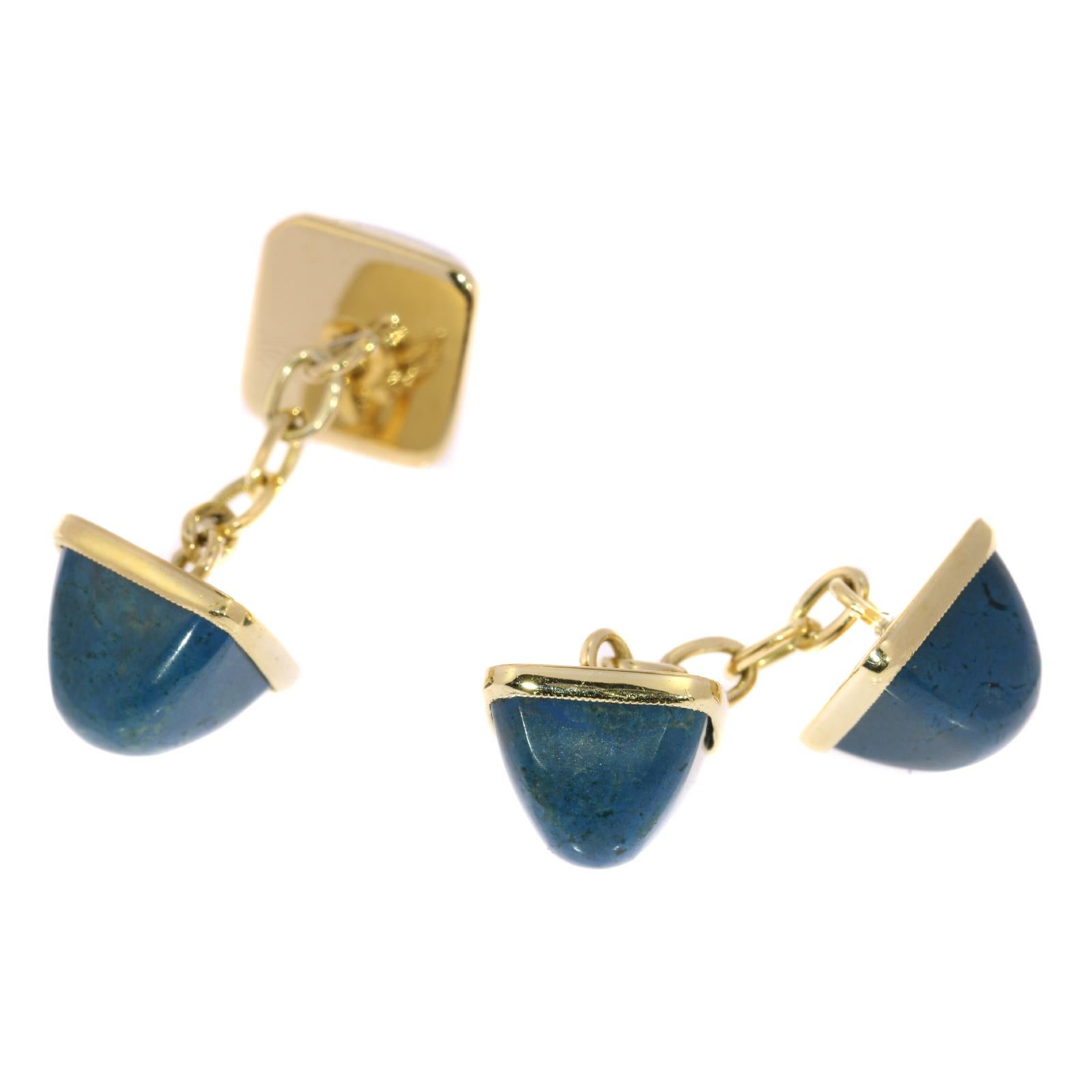 Vintage Gold Cufflinks Set with Pain Du Sucre Cabochon Cut Chrysocolla In Excellent Condition For Sale In Antwerp, BE