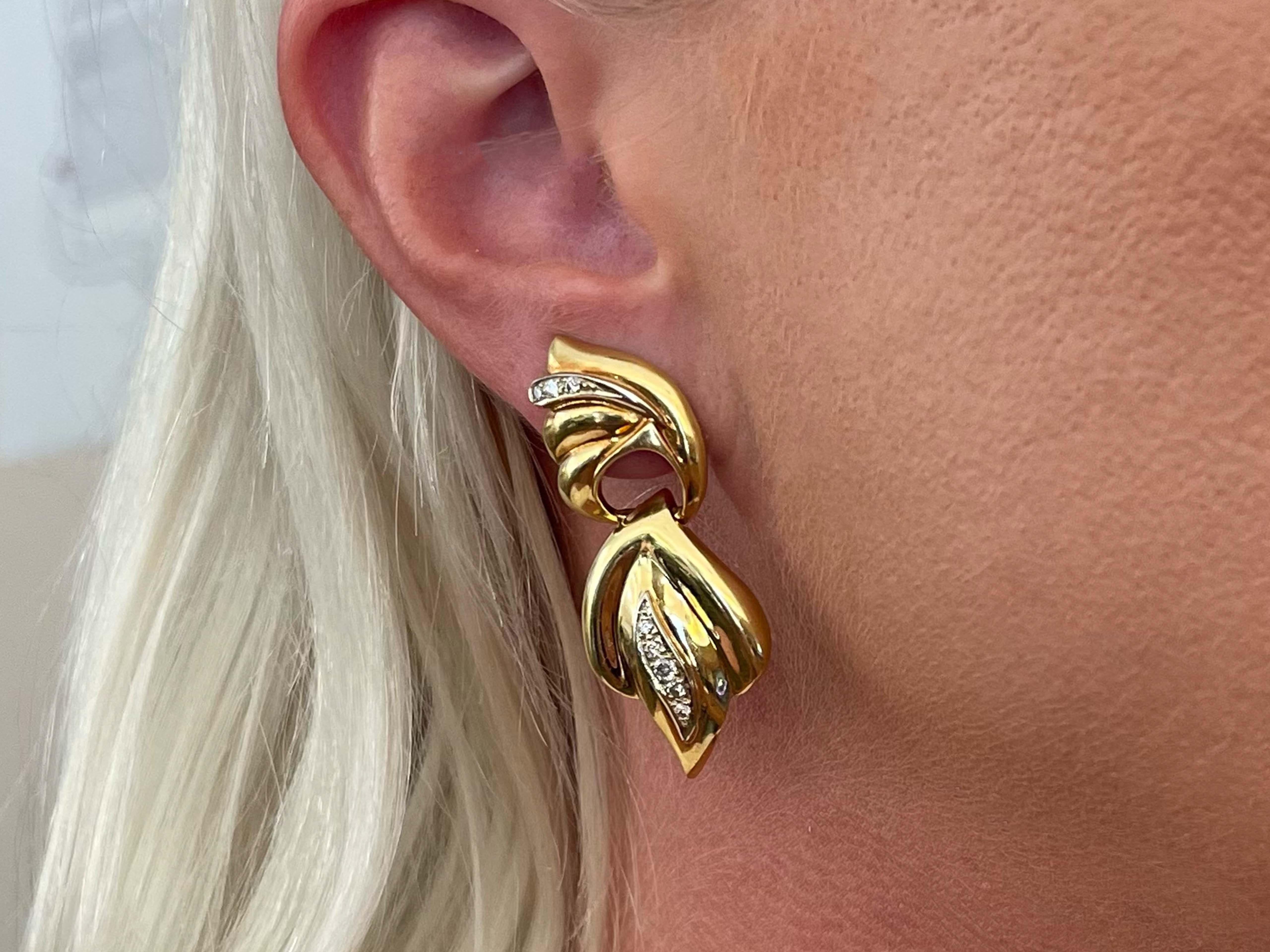 Earrings Specifications:

Metal: 14k Yellow Gold

Earring Length: 1.75