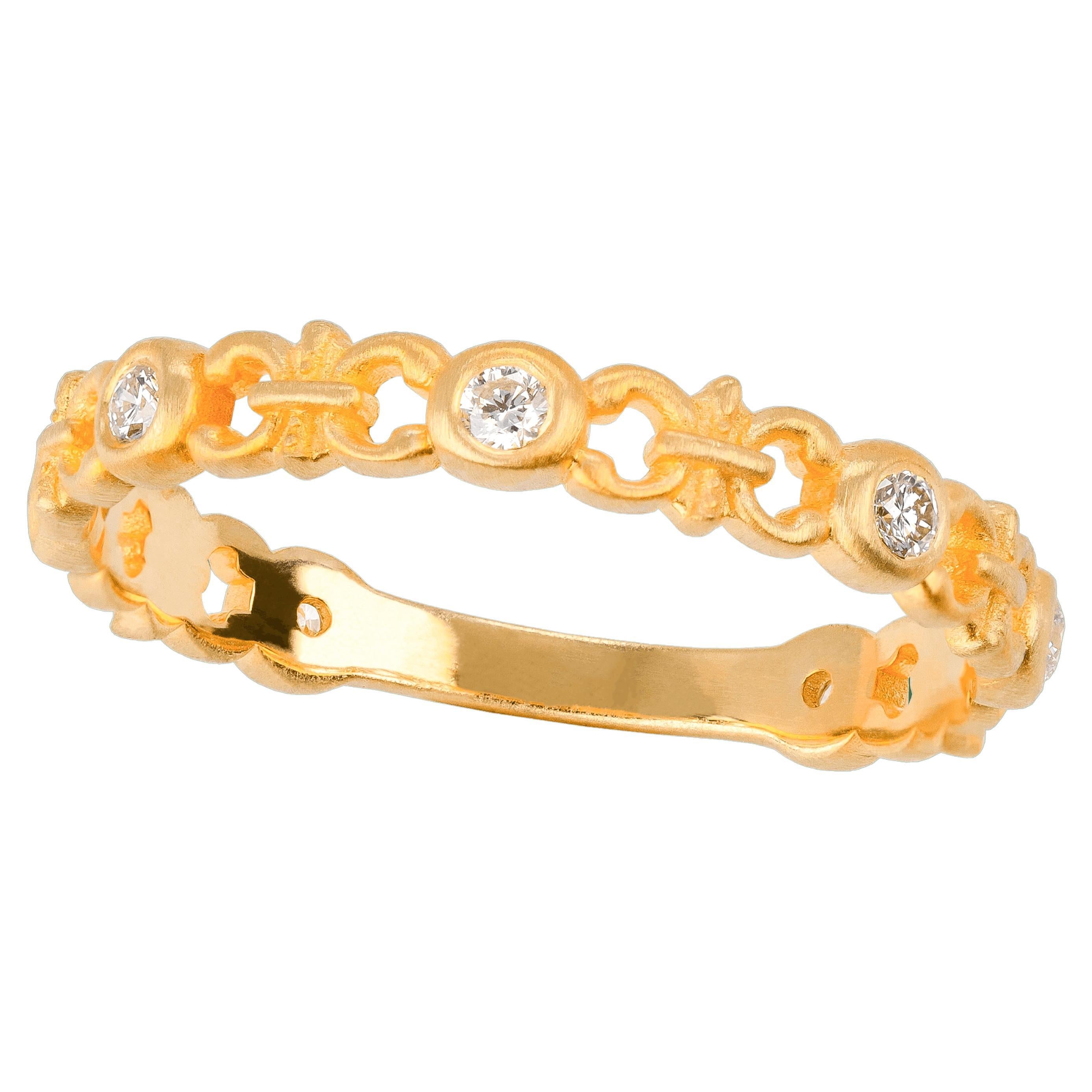 Vintage Gold Diamond Engagement Ring 0.10 ct For Sale