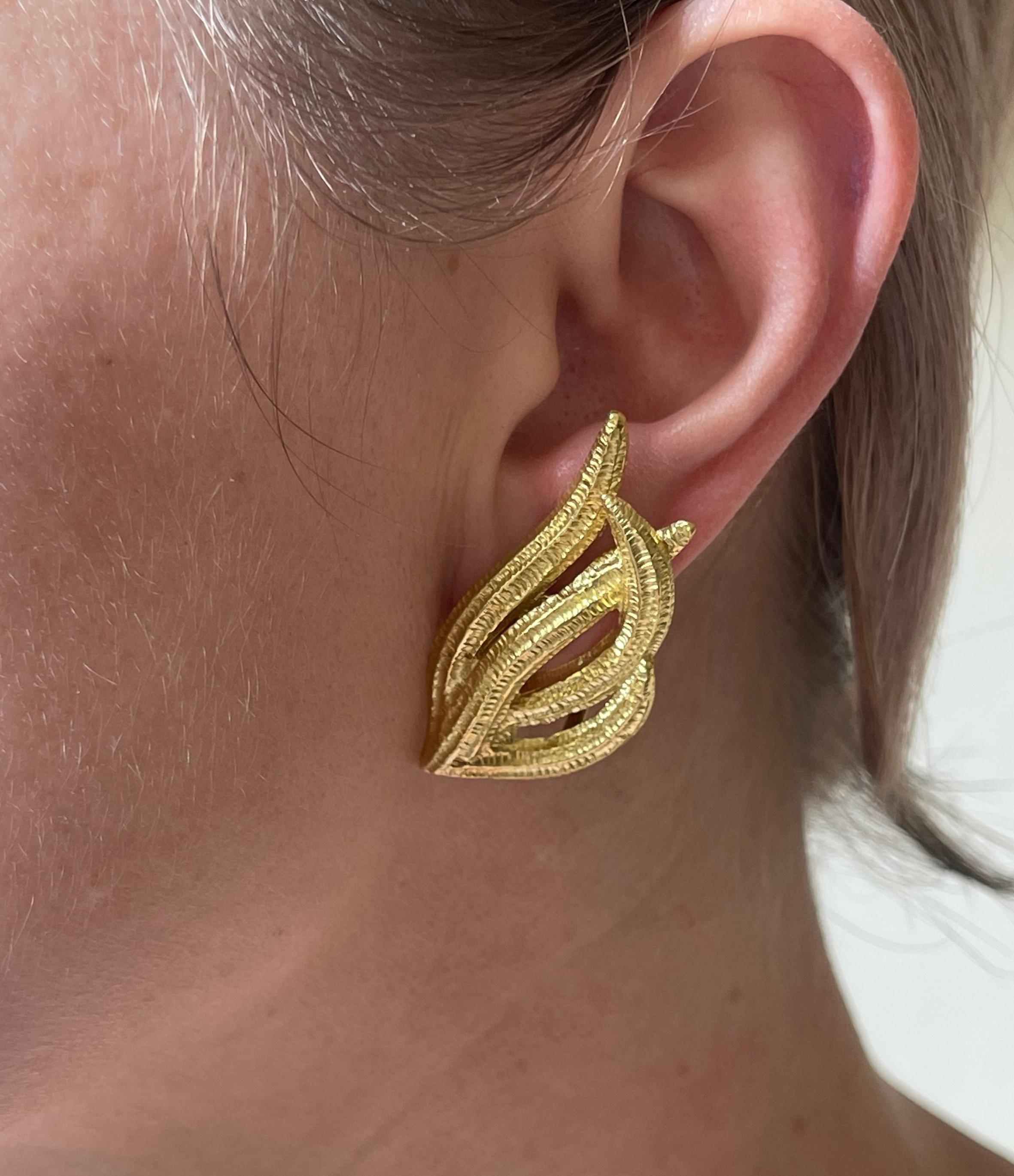 Vintage-Ohrringe aus Gold im Zustand „Hervorragend“ im Angebot in New York, NY