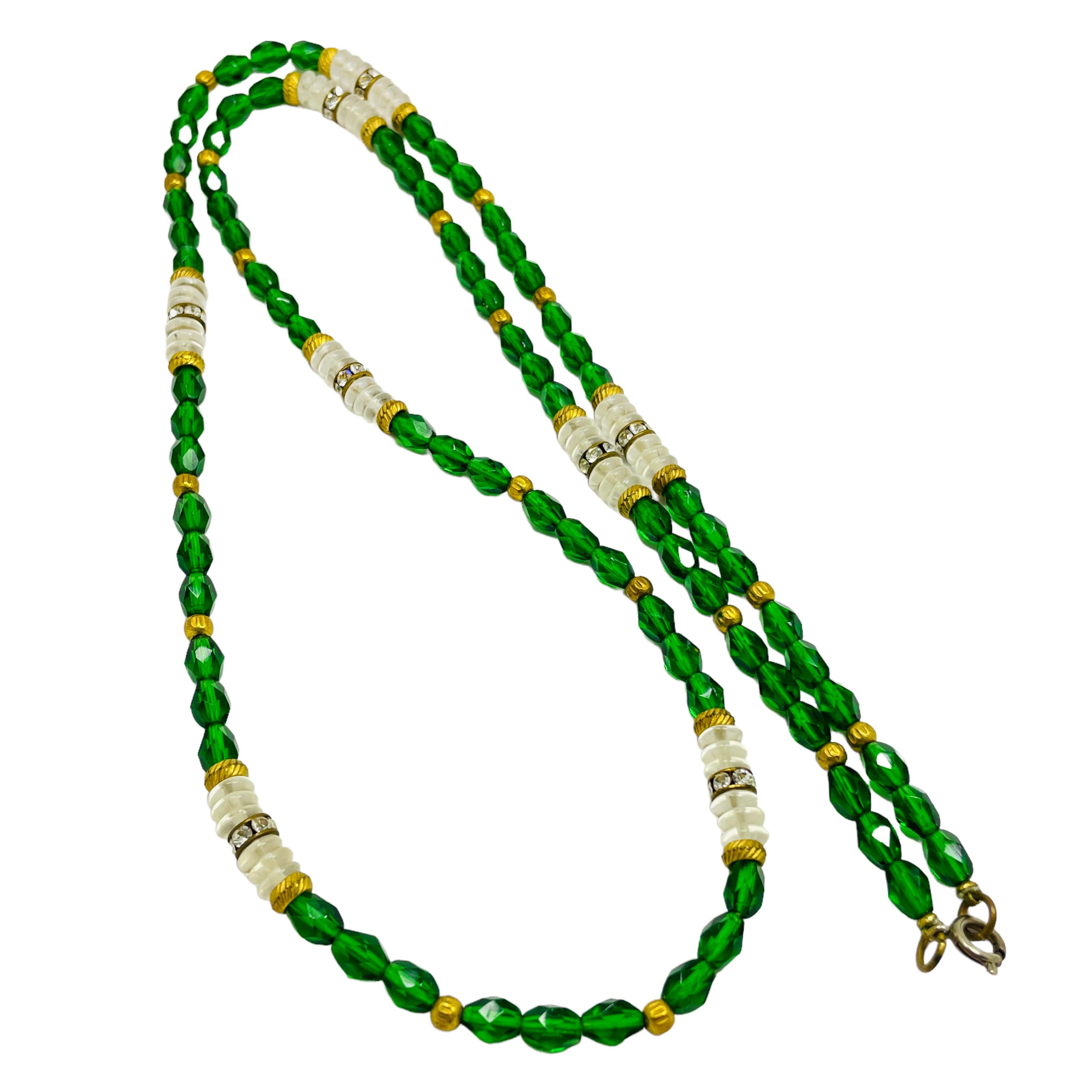 Vintage gold emerald crystal beaded necklace In Good Condition For Sale In Palos Hills, IL