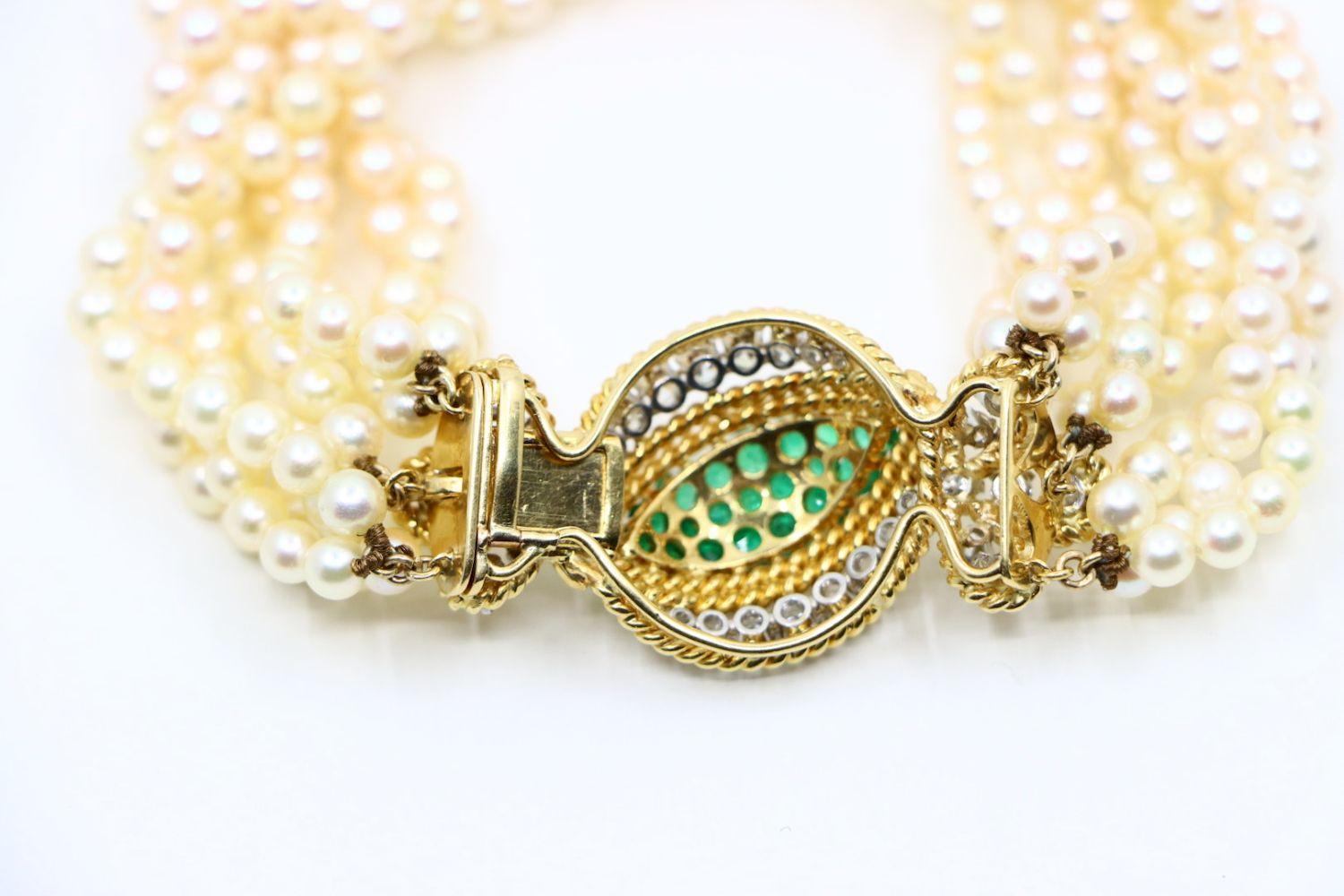 Vintage Gold Emerald Diamond Muti-Stand Pearl Bracelet For Sale 3
