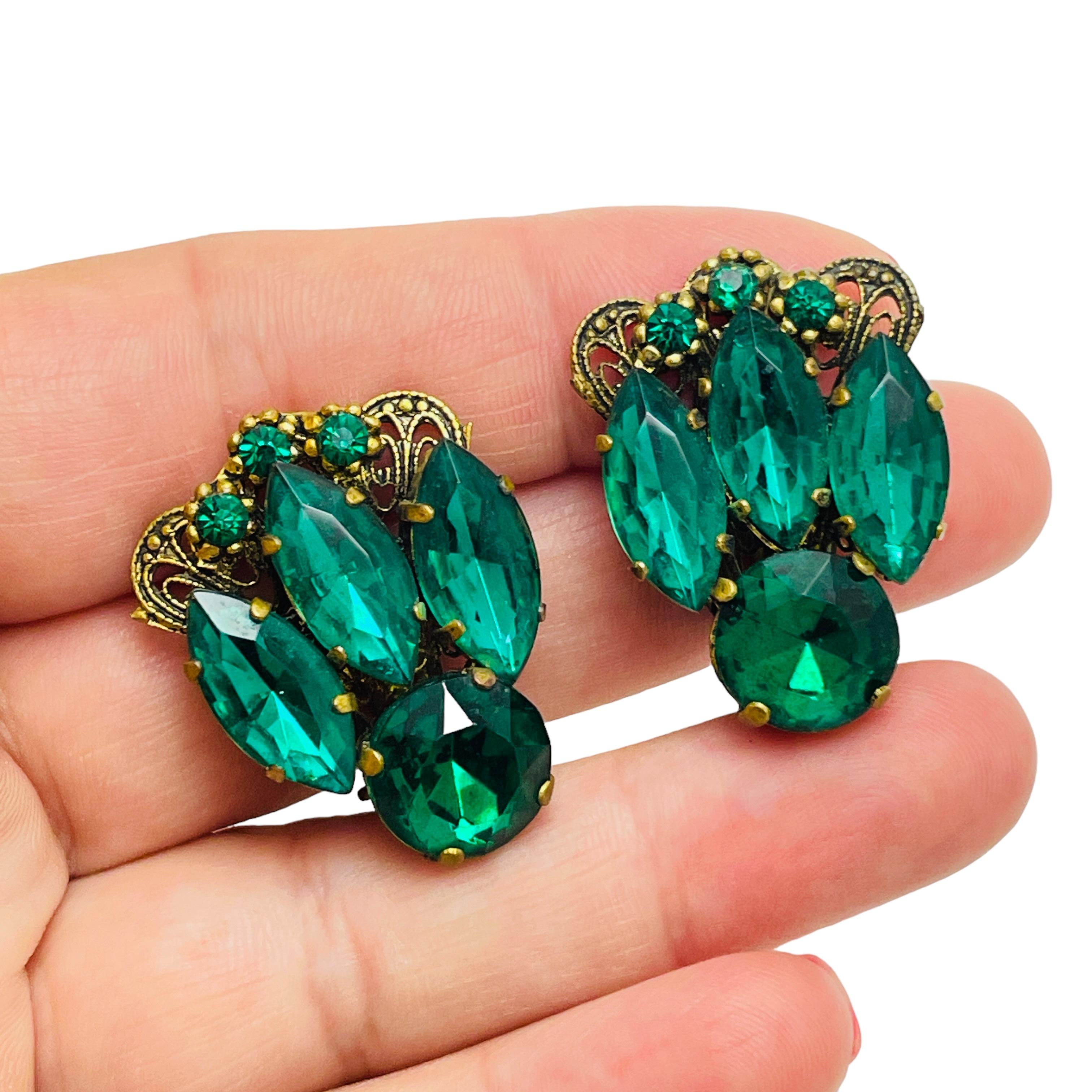 NAVAMI earrings (Green) main image 1