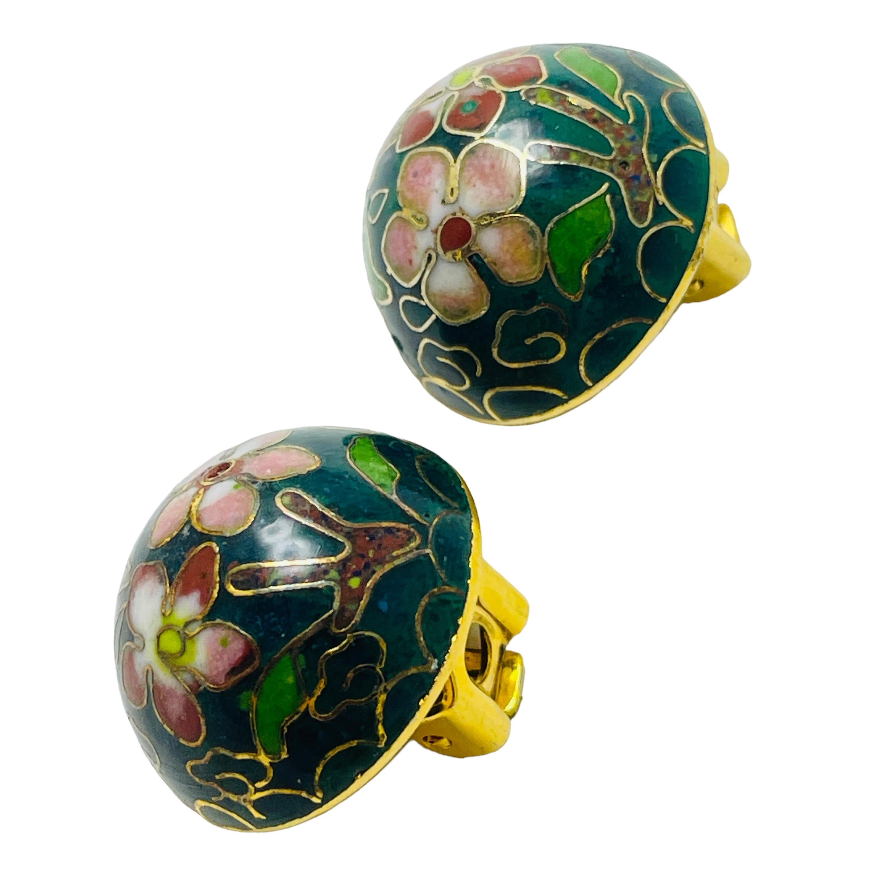 Women's or Men's Vintage gold enamel cloisonné flower designer clip on earrings For Sale