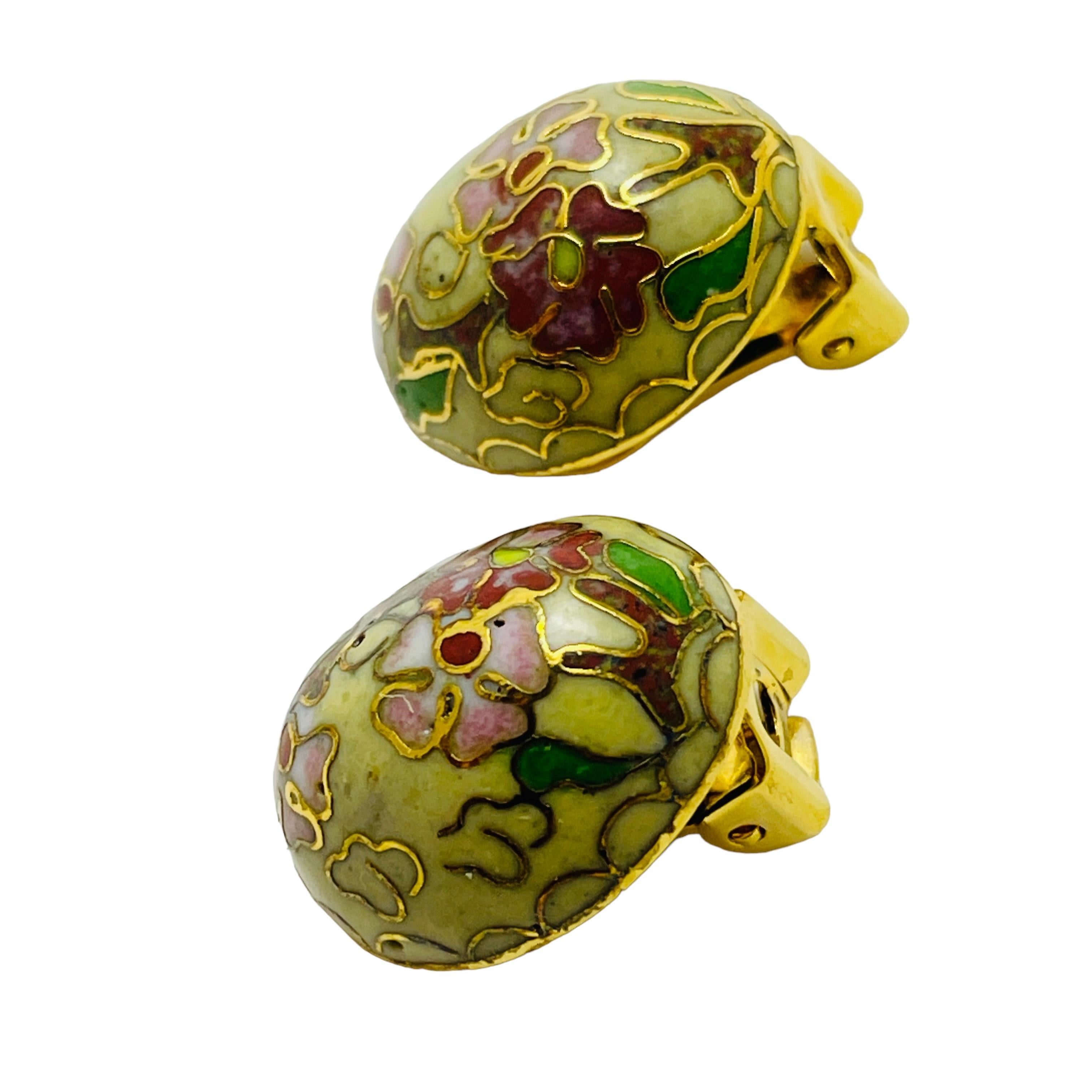 Women's or Men's Vintage gold enamel cloisonné flower designer clip on earrings For Sale