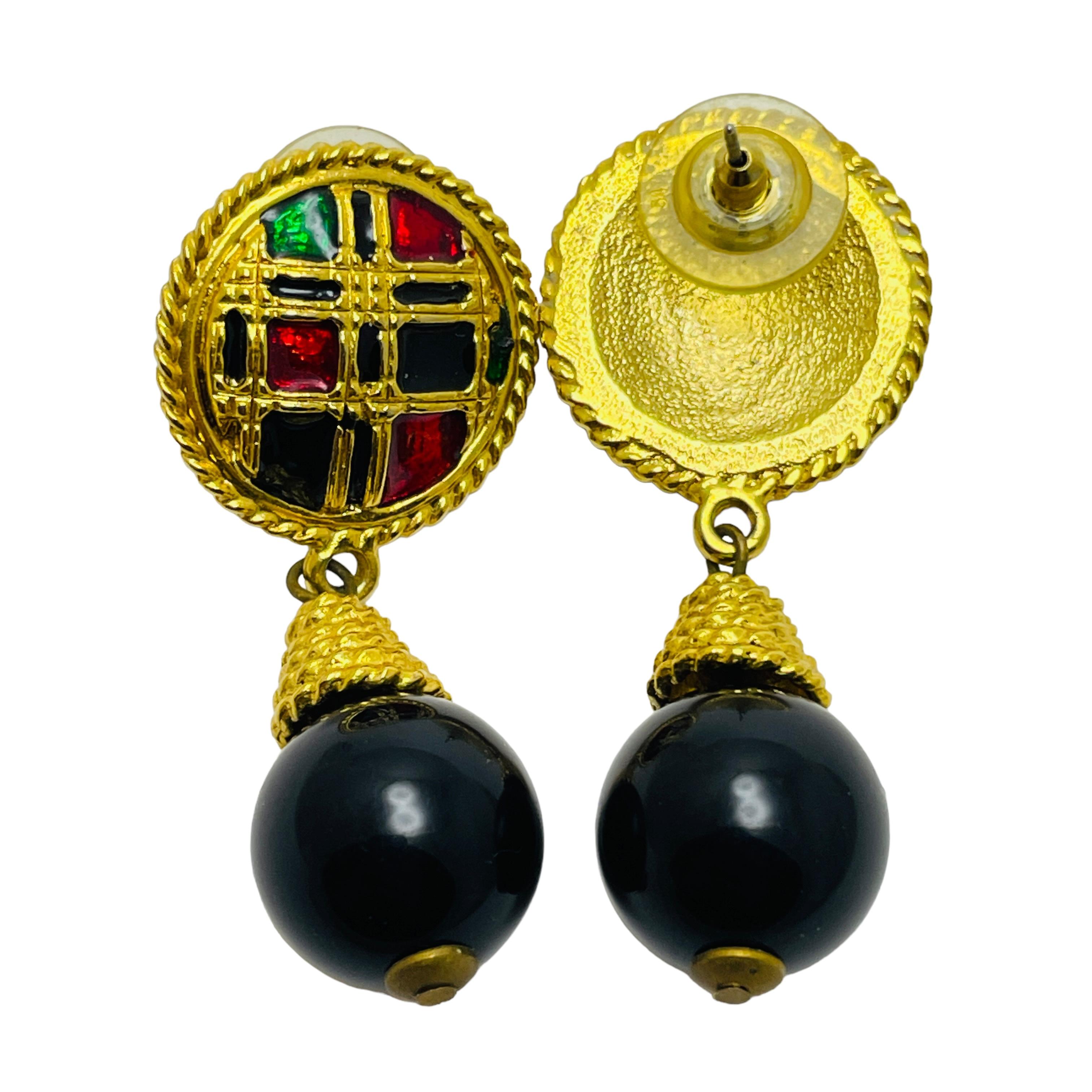 Vintage gold enamel dangle ball pierced earrings In Good Condition For Sale In Palos Hills, IL