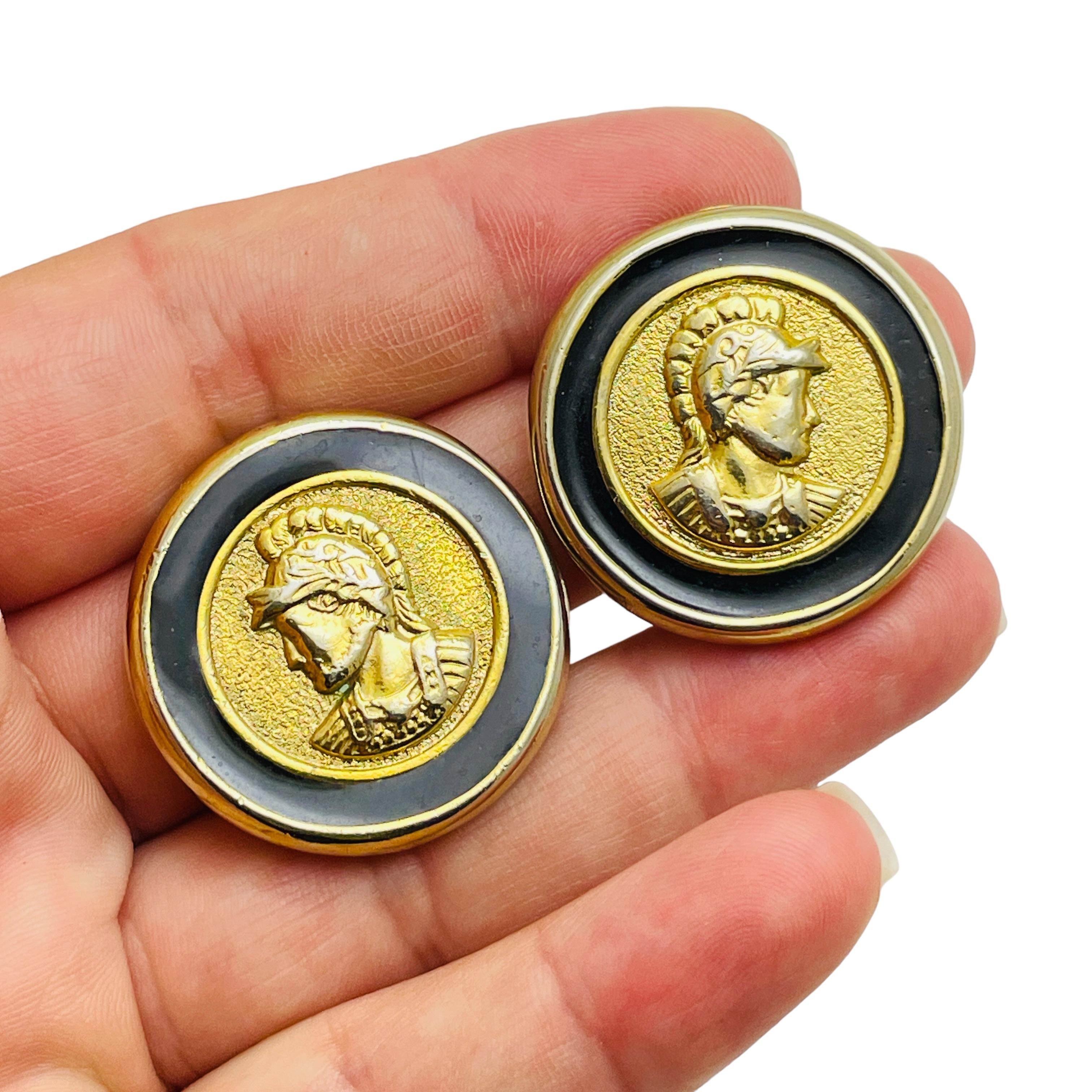 De las mujeres Pendientes vintage de clip con moneda etrusca esmaltada en oro en venta