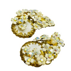 Vintage gold enamel rhinestone flower designer clip on earrings