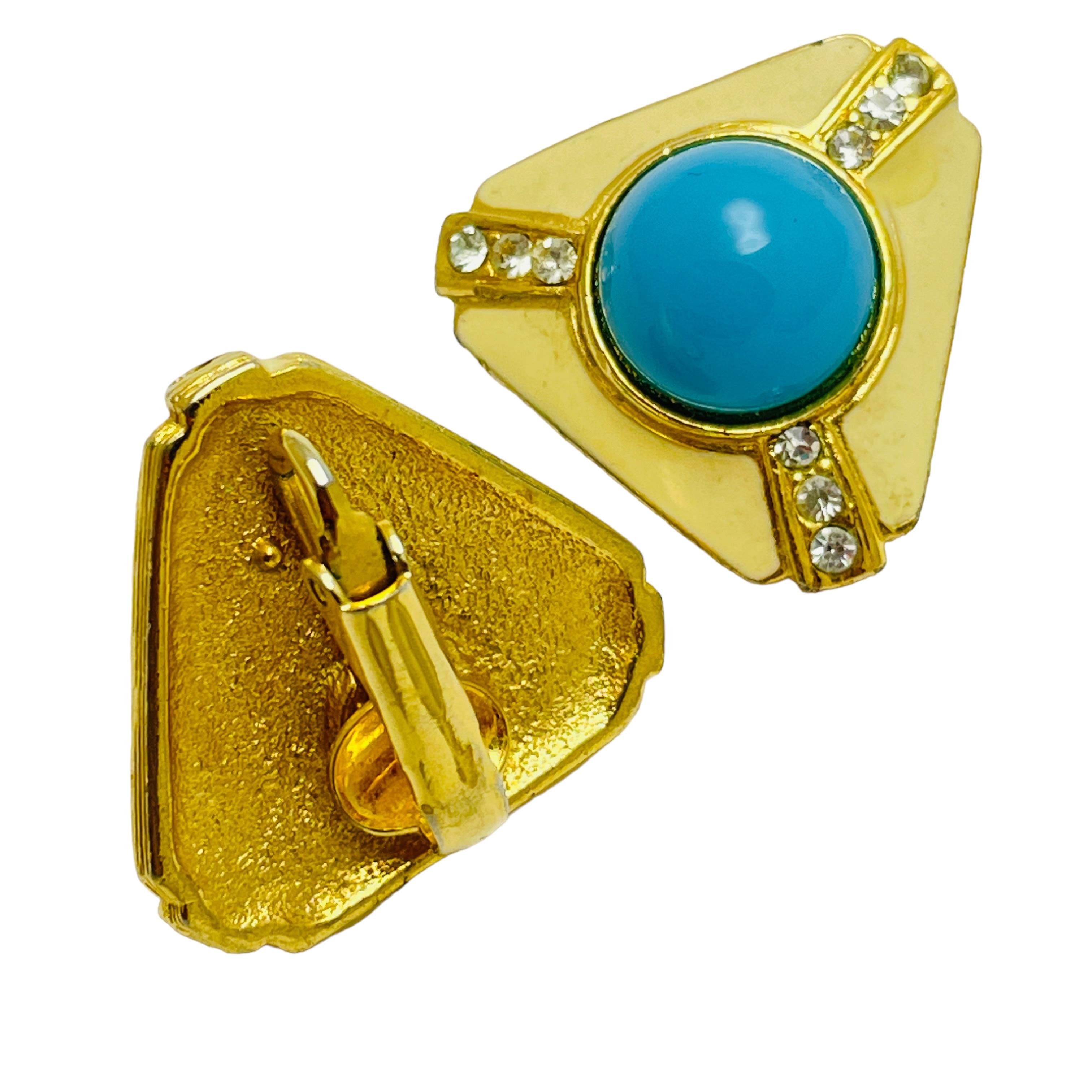 Vintage gold enamel rhinestone turquoise designer clip on earrings In Good Condition For Sale In Palos Hills, IL