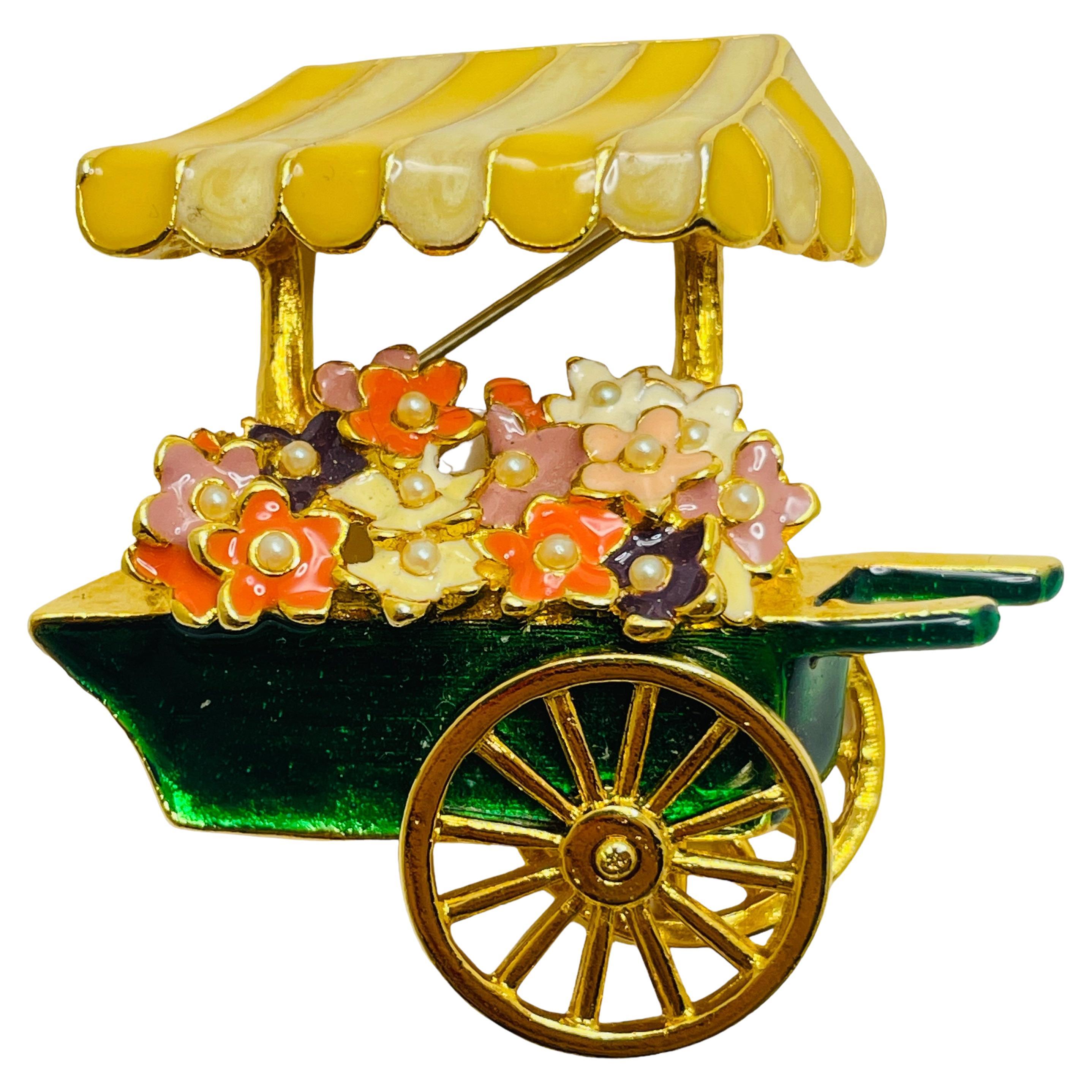 Vintage gold enamrl pearl flower cart designer brooch