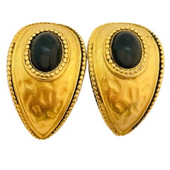 Gold Etruskische schwarze Cab Designer Laufsteg-Ohrclips