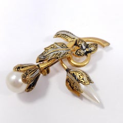 Vintage Gold Faux Pearl Flower Bouquet Pin Brooch